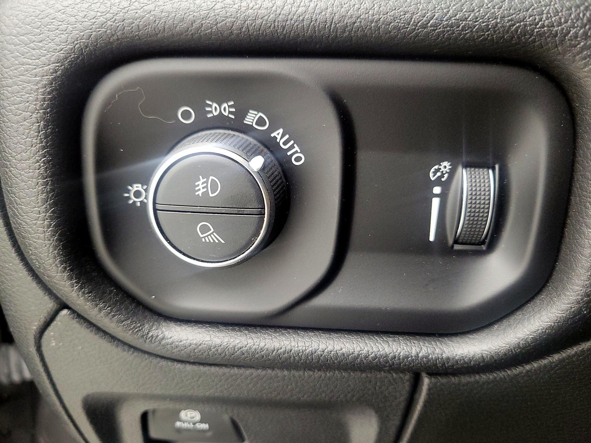 Thumbnail: 2023 RAM 1500 - 13