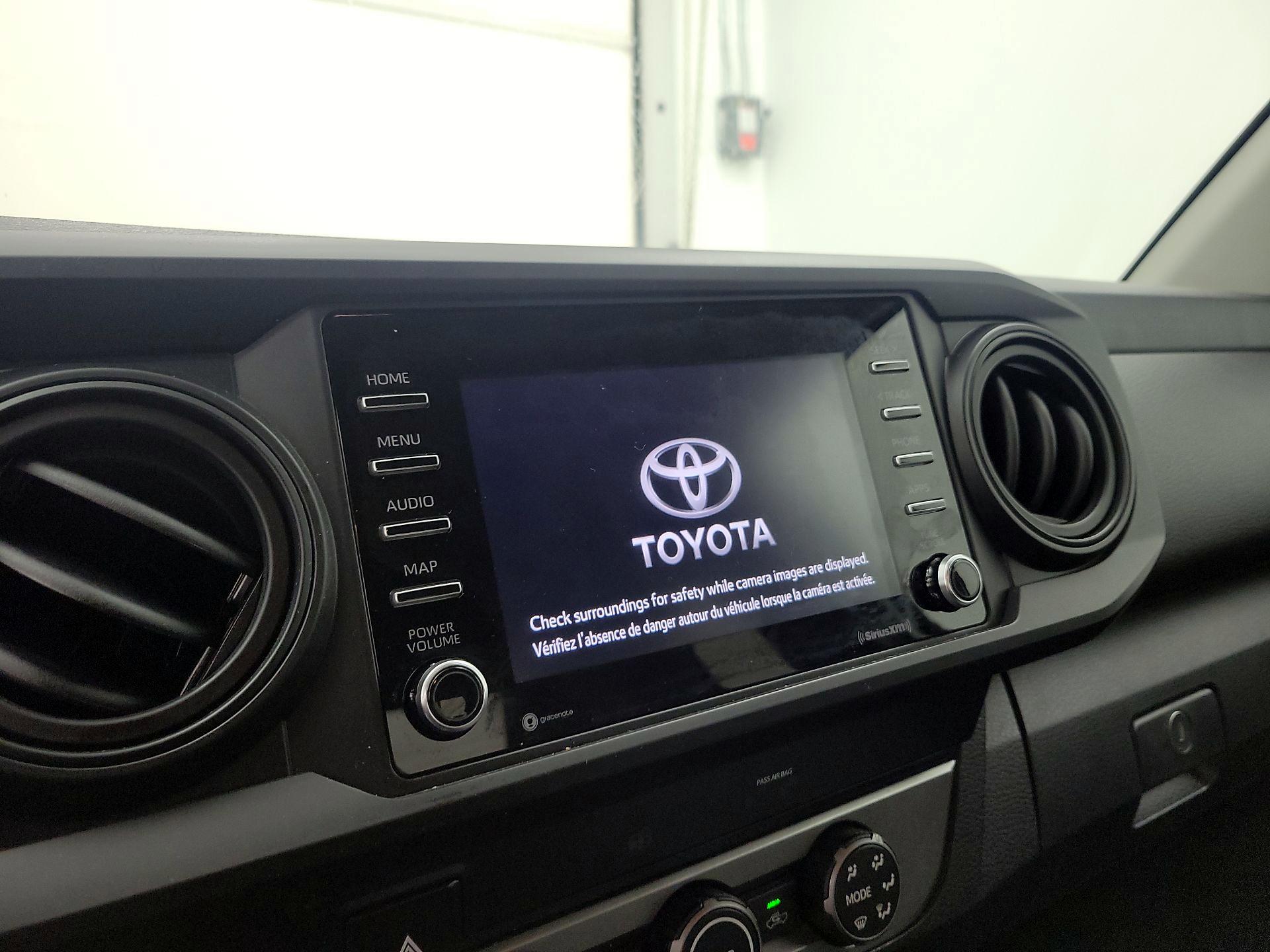 Thumbnail: 2022 Toyota Tacoma - 14