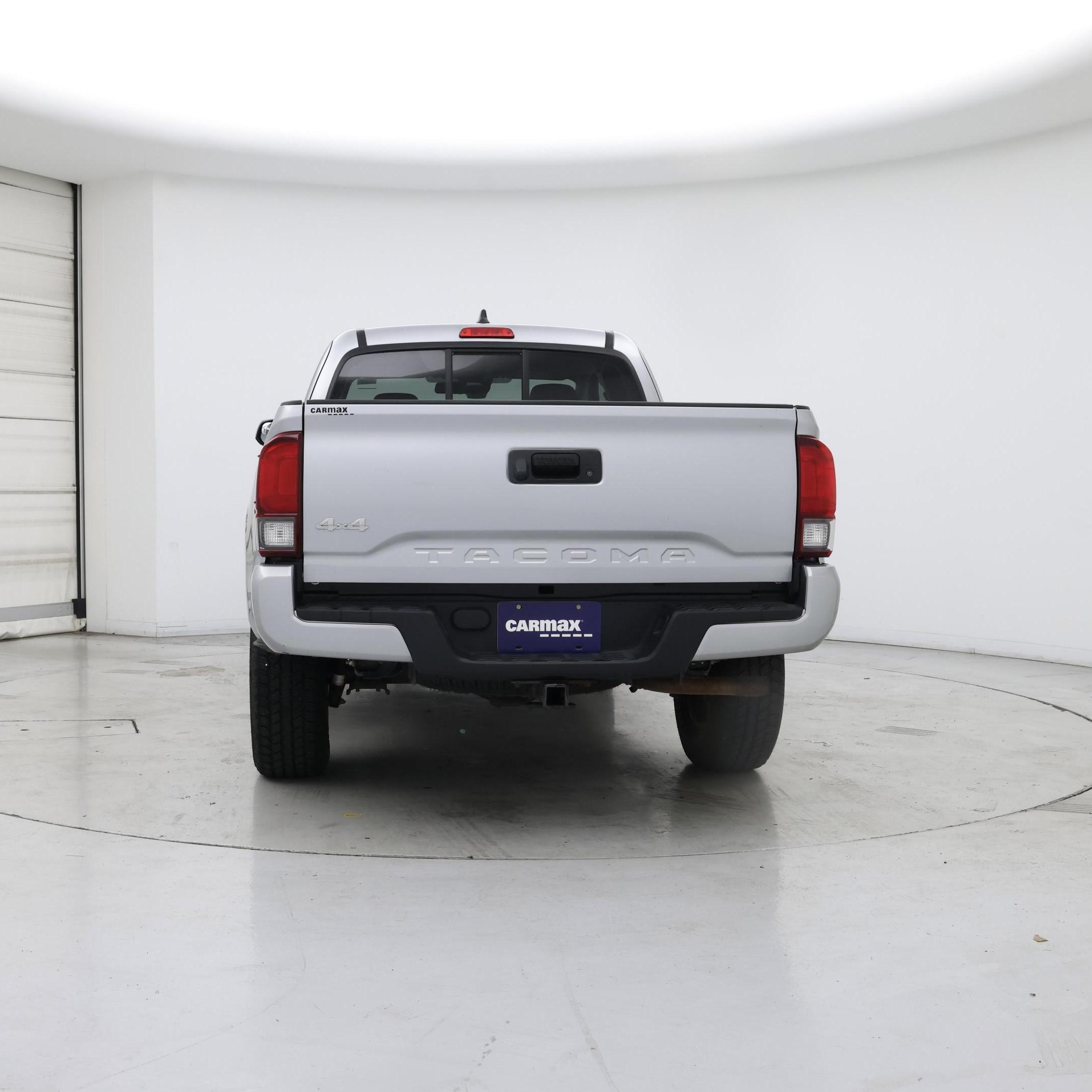 Thumbnail: 2022 Toyota Tacoma - 6
