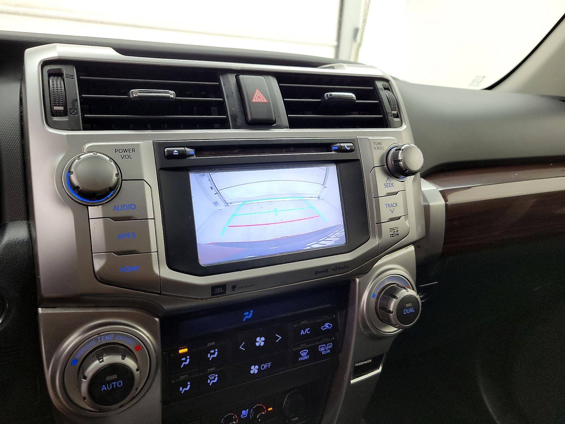 Thumbnail: 2016 Toyota 4Runner - 14