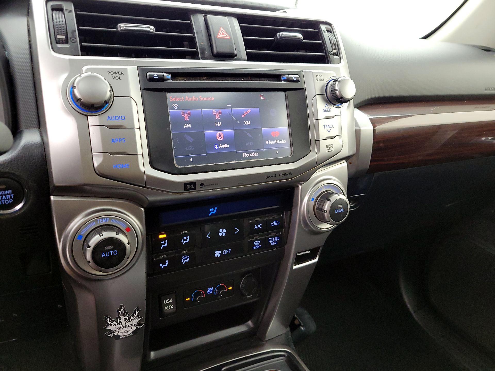 Thumbnail: 2016 Toyota 4Runner - 16