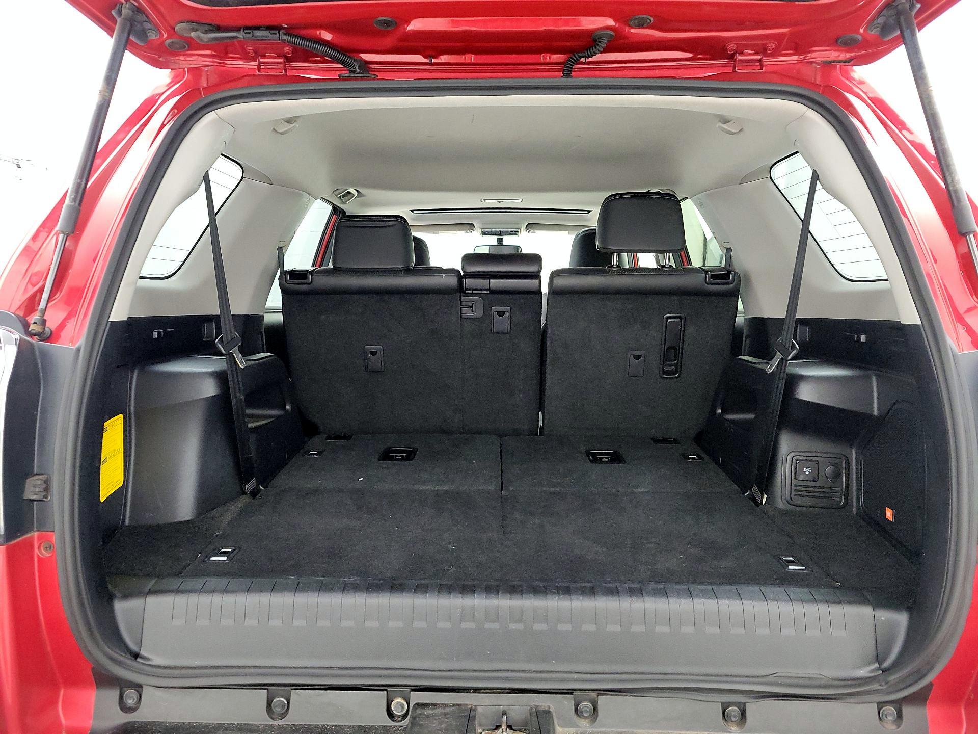 Thumbnail: 2016 Toyota 4Runner - 20