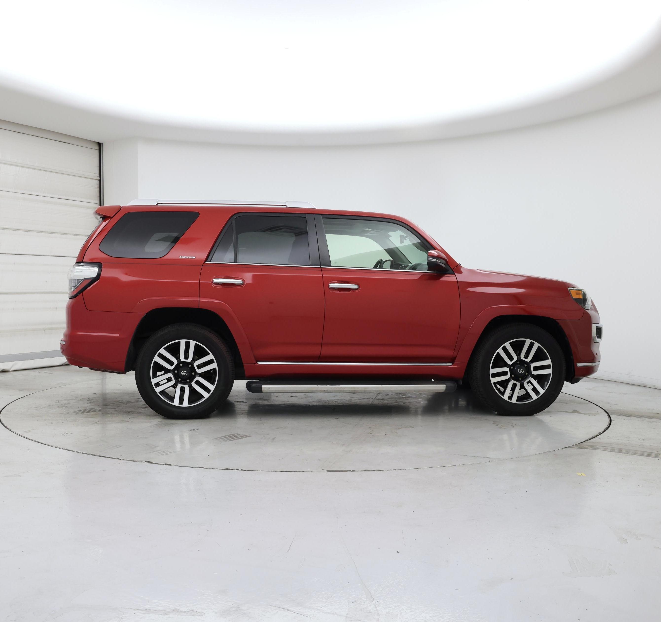 Thumbnail: 2016 Toyota 4Runner - 7