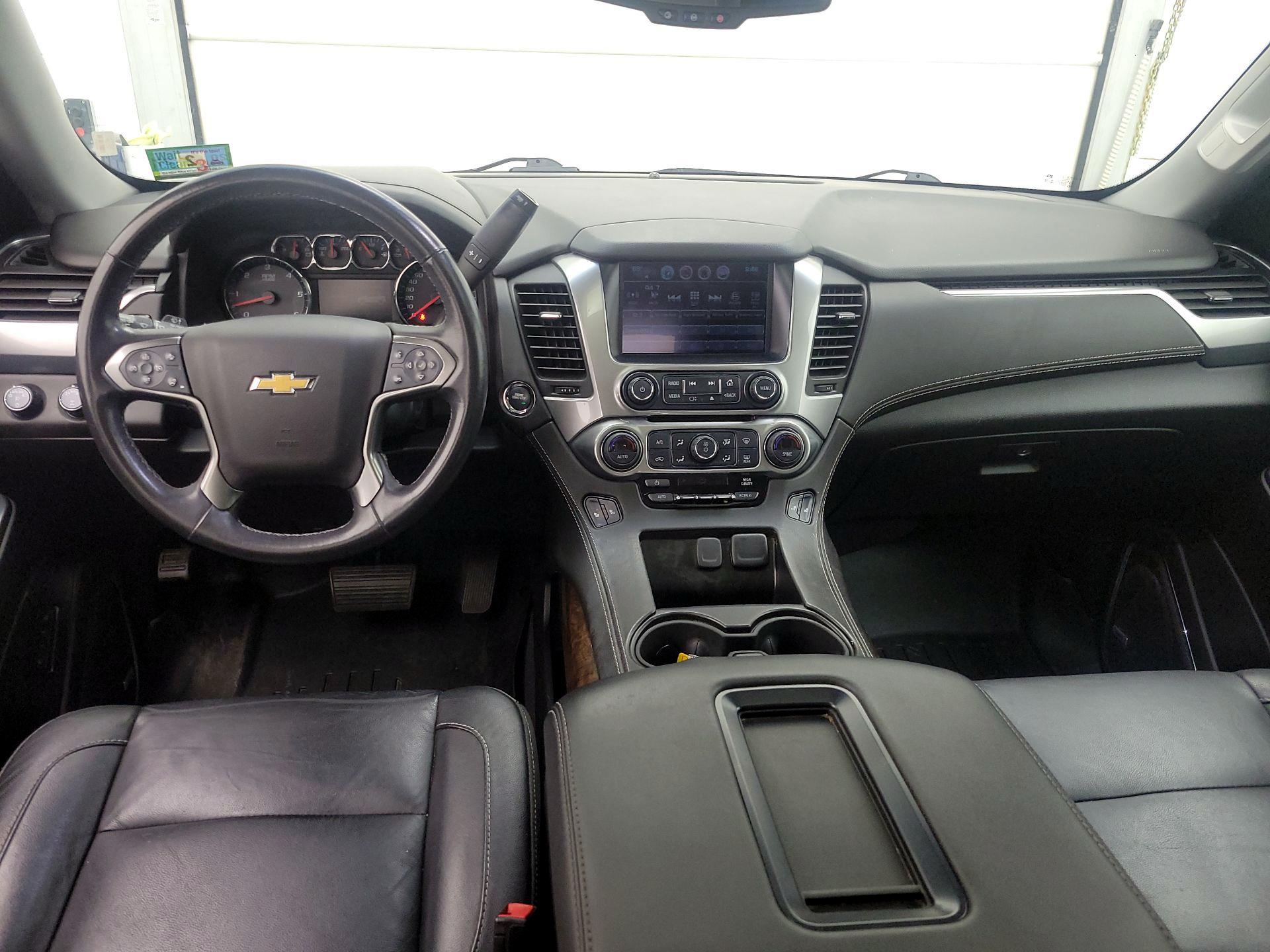 Thumbnail: 2020 Chevrolet Suburban - 9