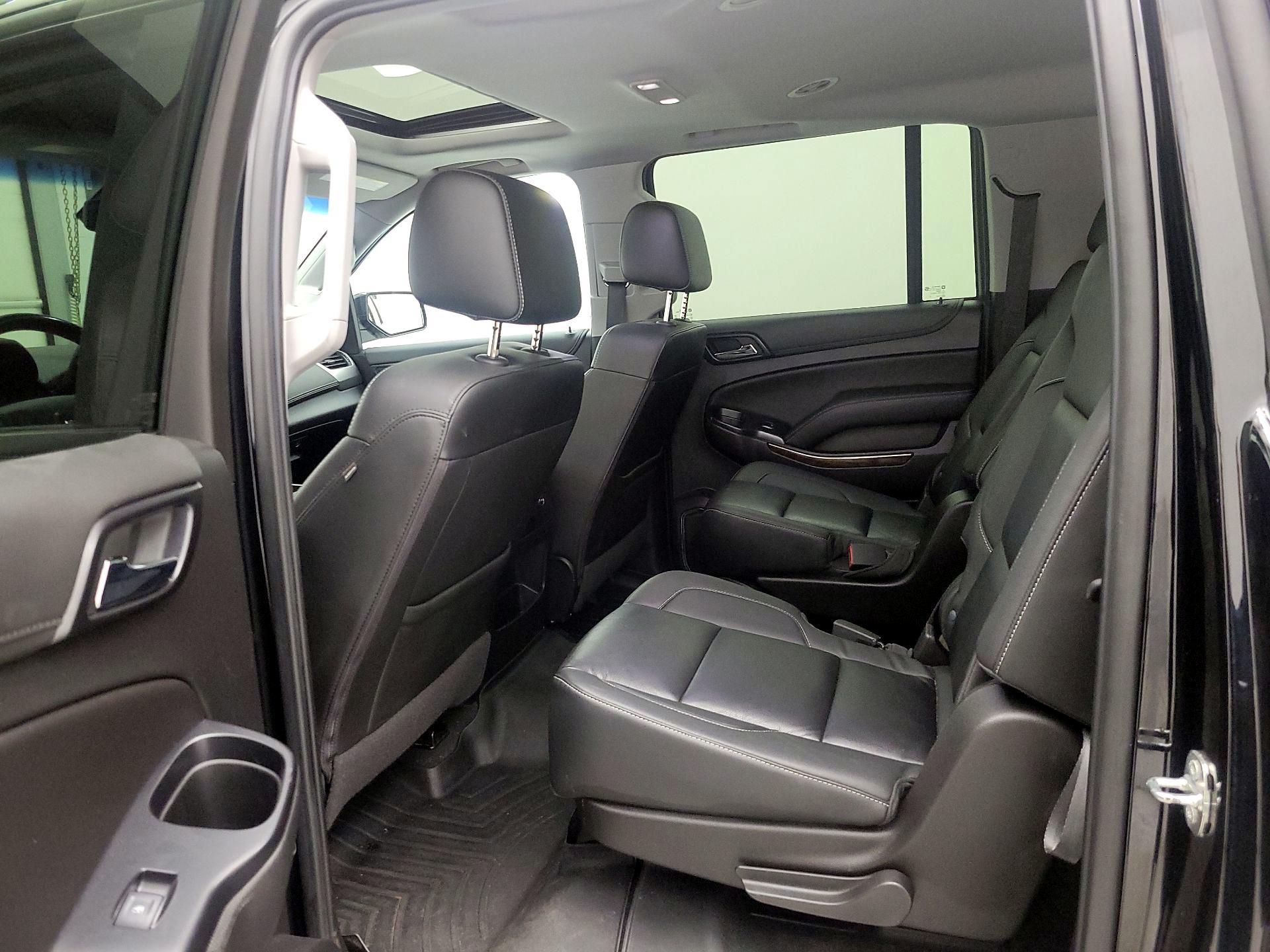 Thumbnail: 2020 Chevrolet Suburban - 20