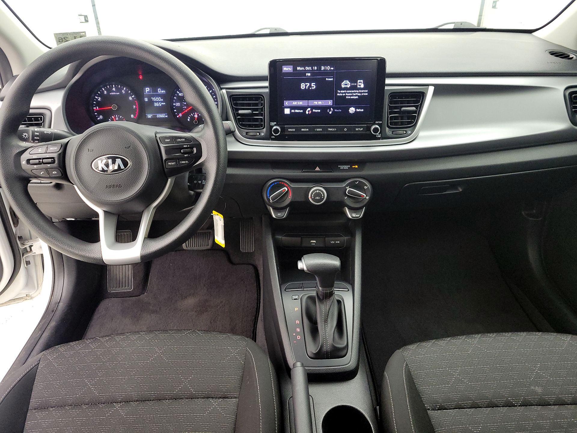 Thumbnail: 2021 Kia Rio - 9