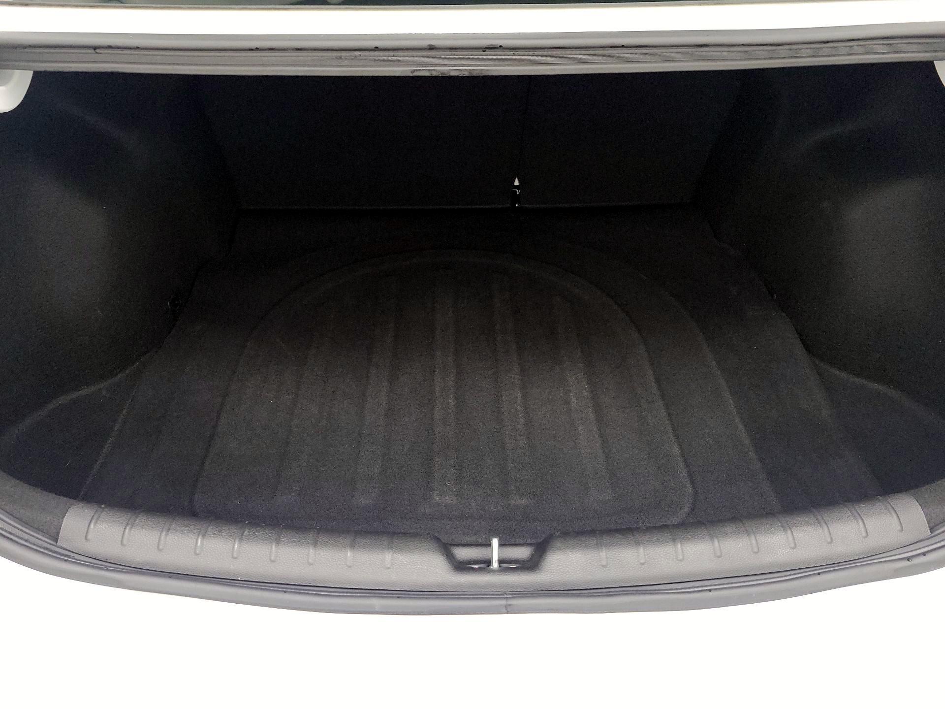 Thumbnail: 2021 Kia Rio - 20