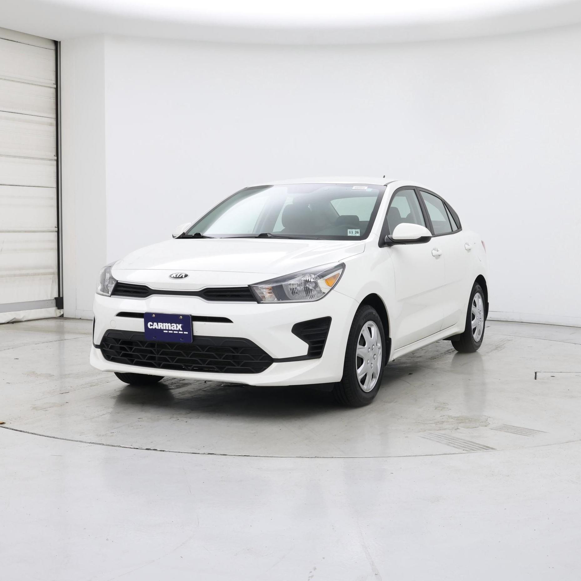 Thumbnail: 2021 Kia Rio - 4