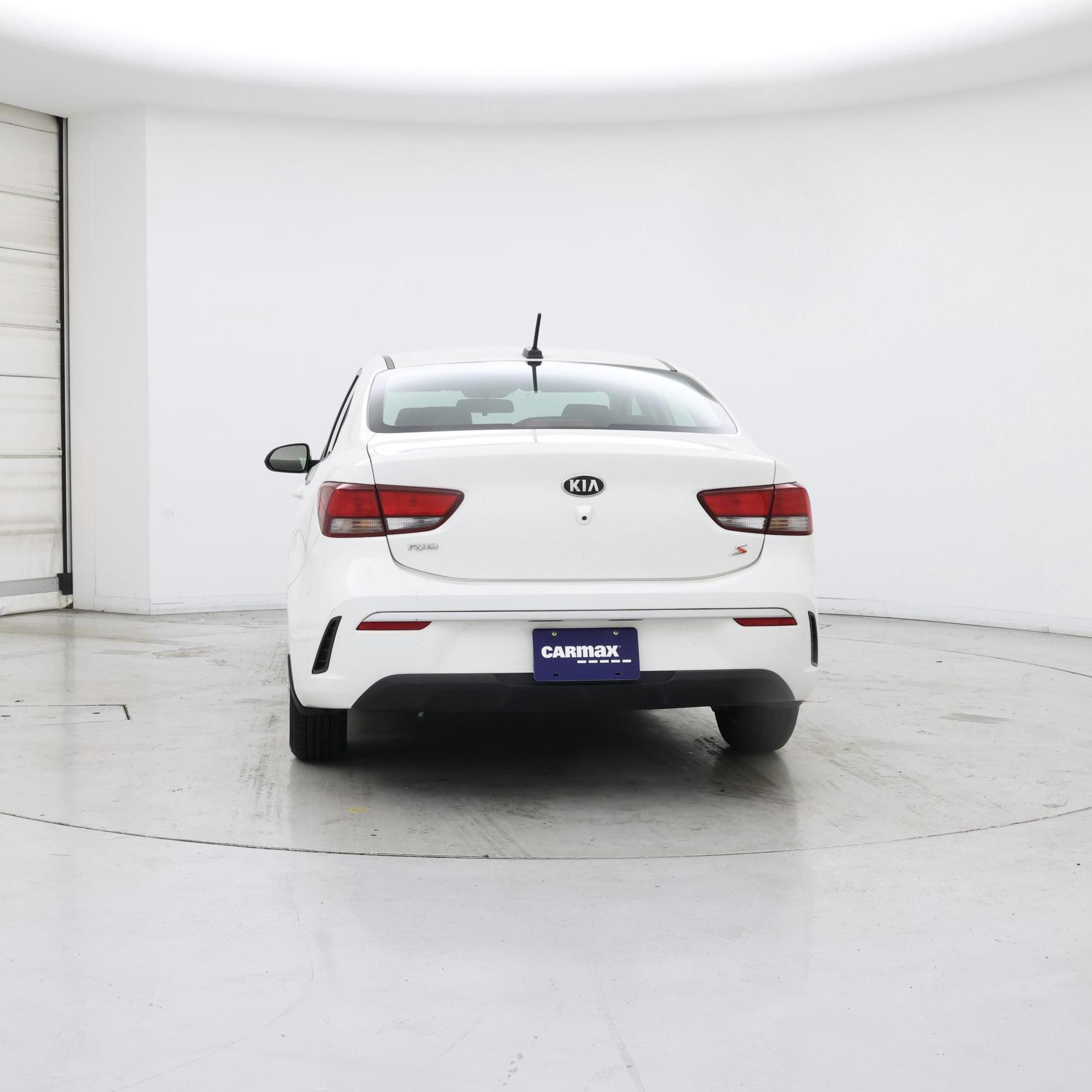 Thumbnail: 2021 Kia Rio - 6