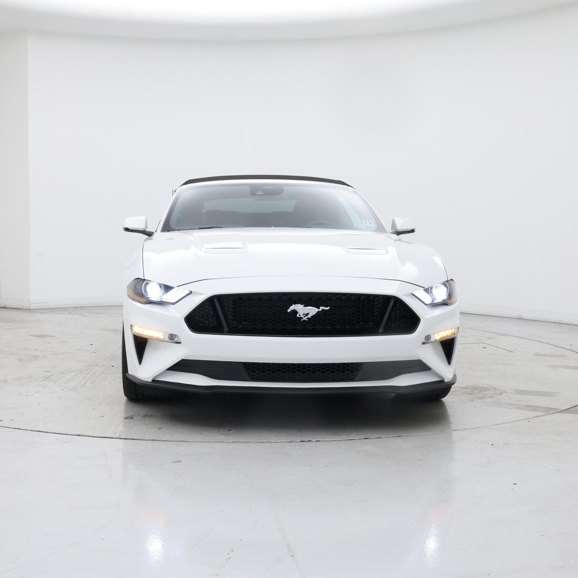 Thumbnail: 2021 Ford Mustang - 5