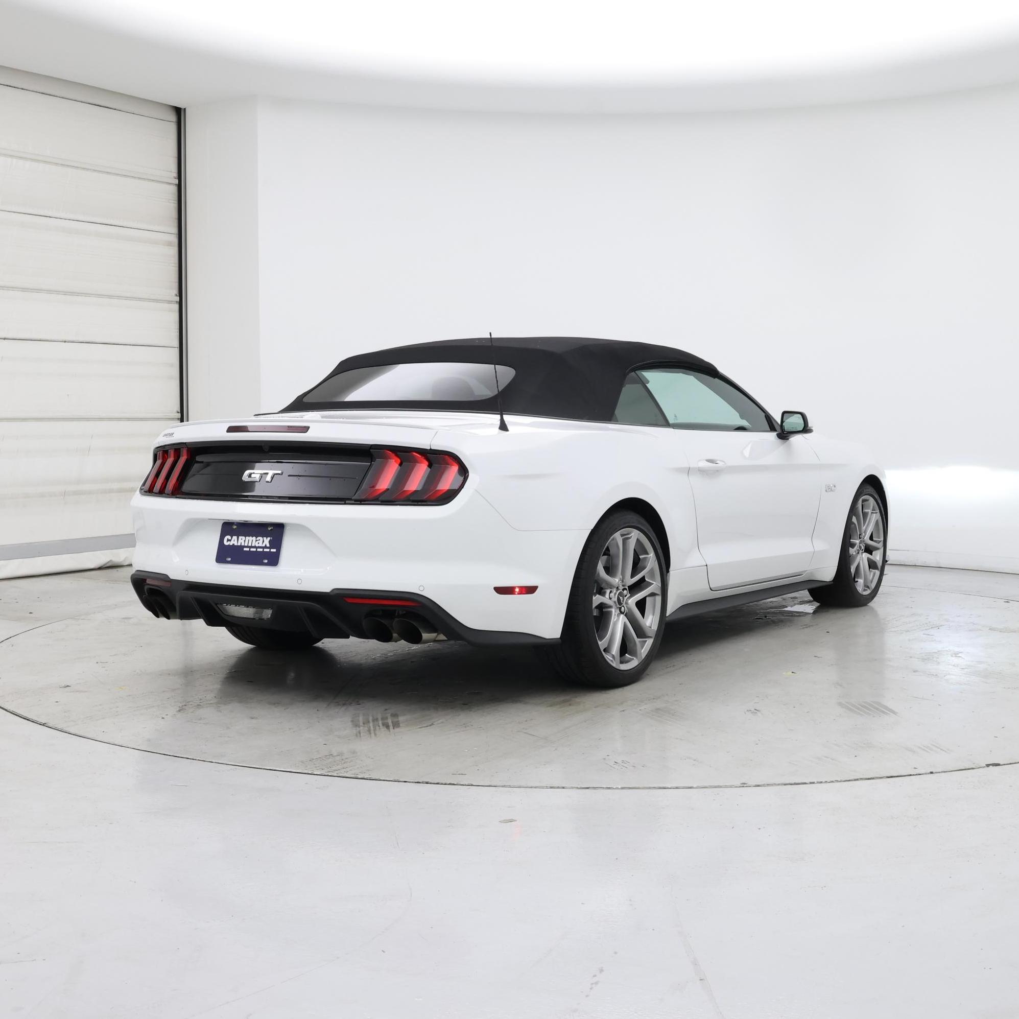 Thumbnail: 2021 Ford Mustang - 8