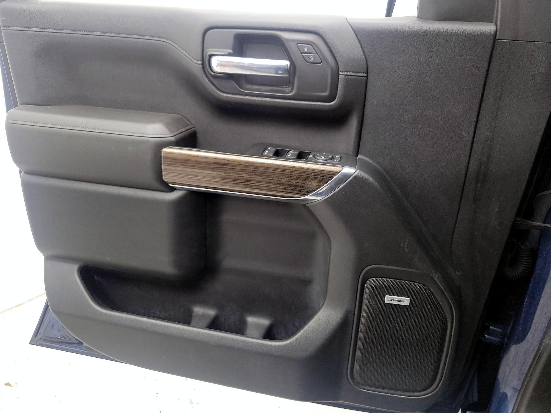 Thumbnail: 2020 Chevrolet Silverado 1500 - 12