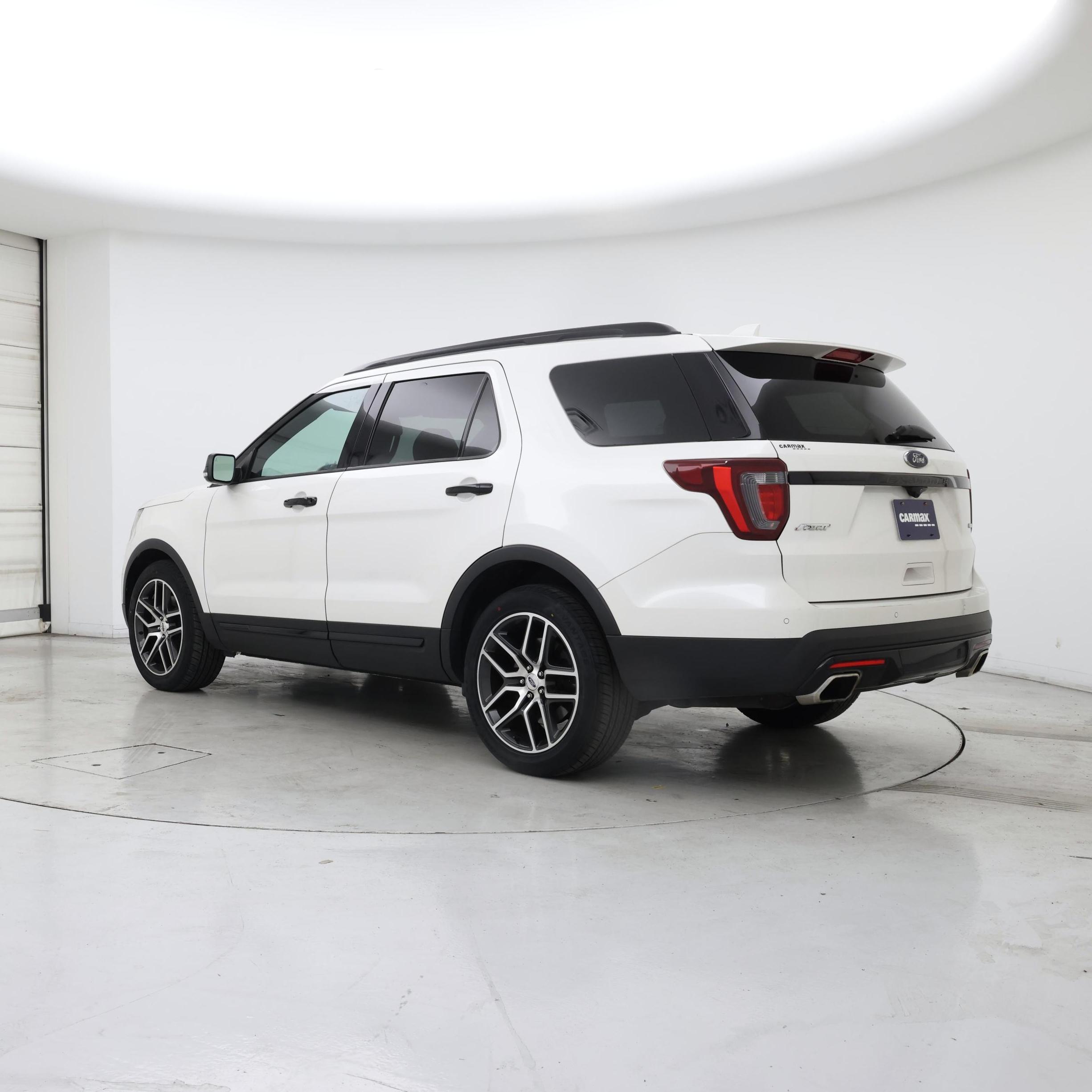 Thumbnail: 2017 Ford Explorer - 2