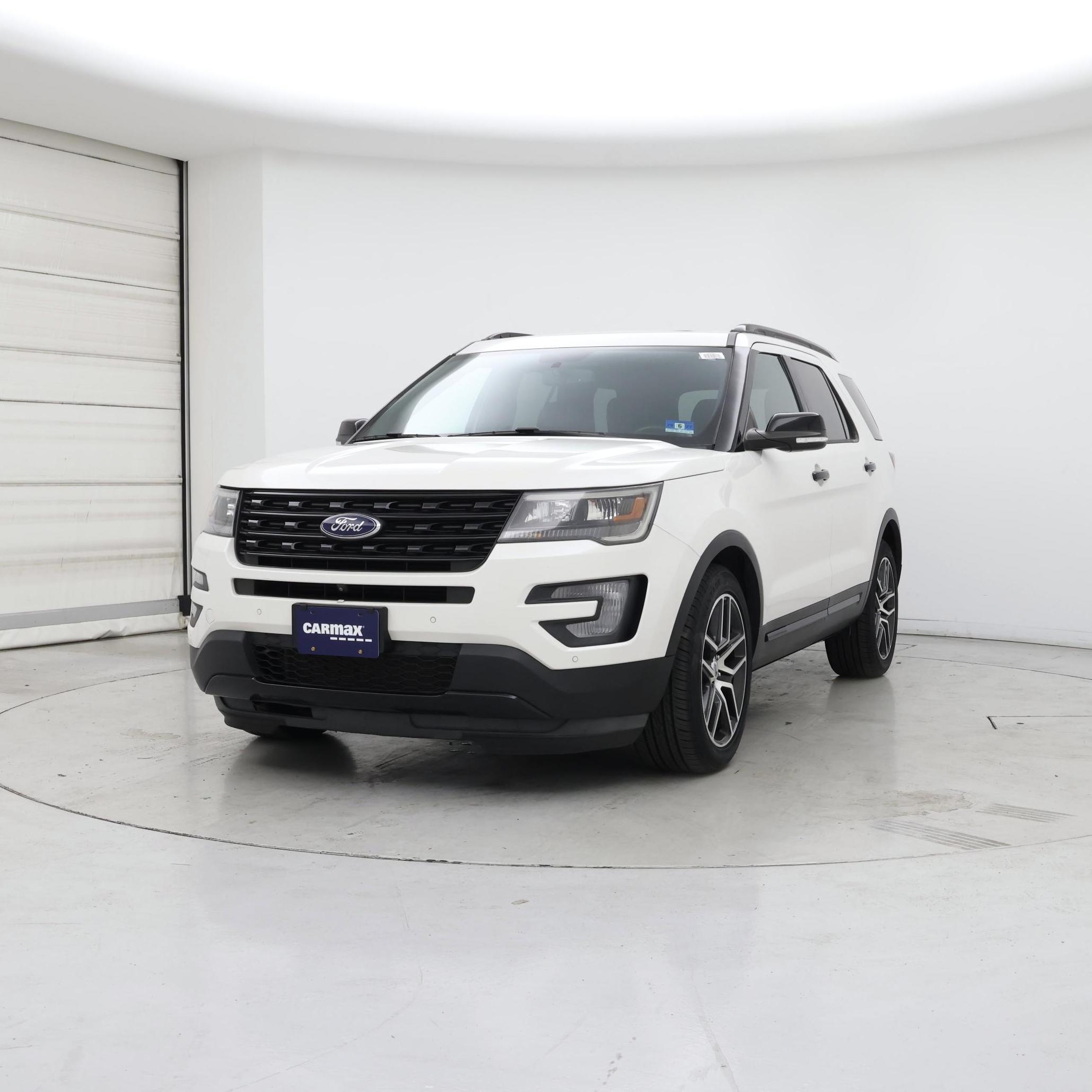 Thumbnail: 2017 Ford Explorer - 4