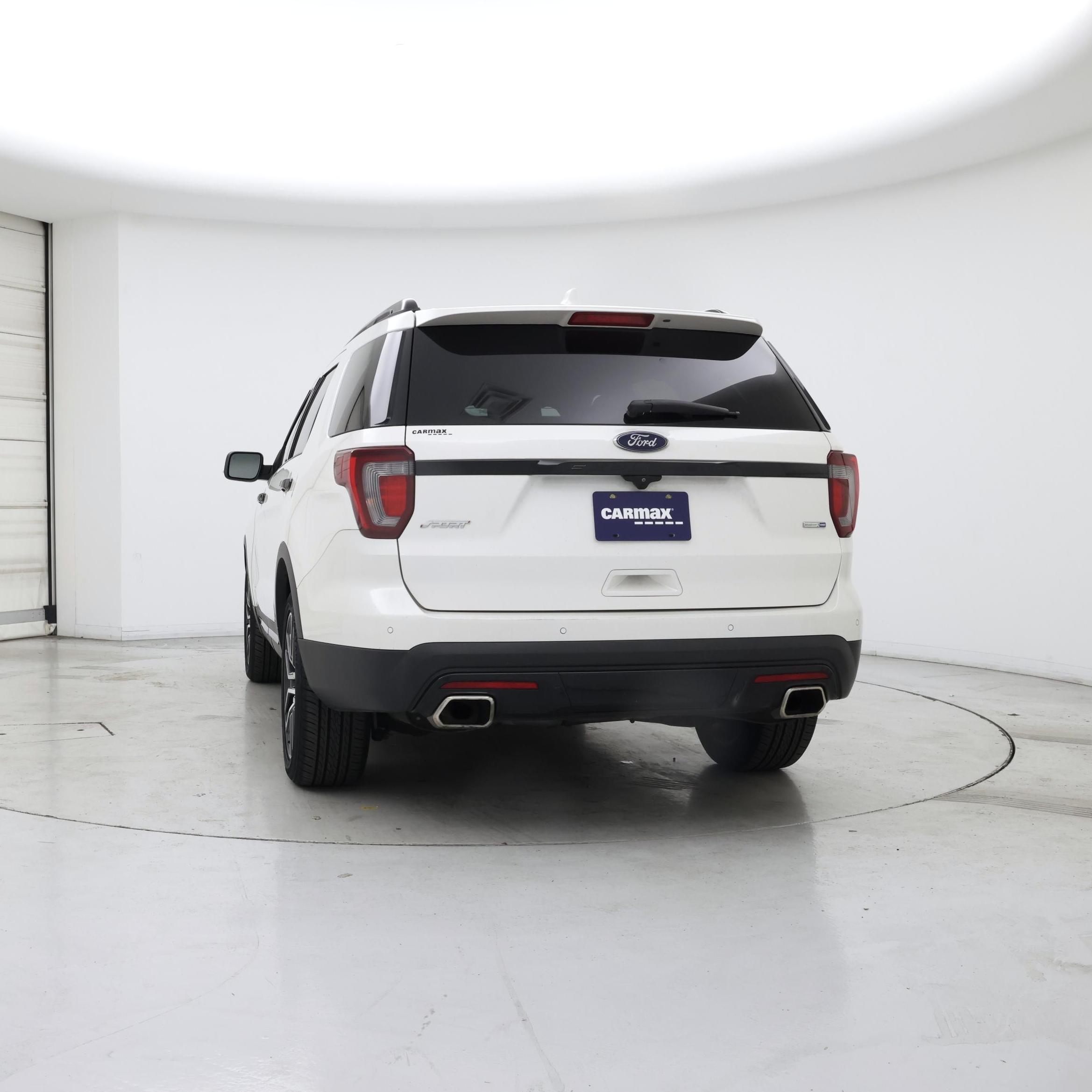 Thumbnail: 2017 Ford Explorer - 6