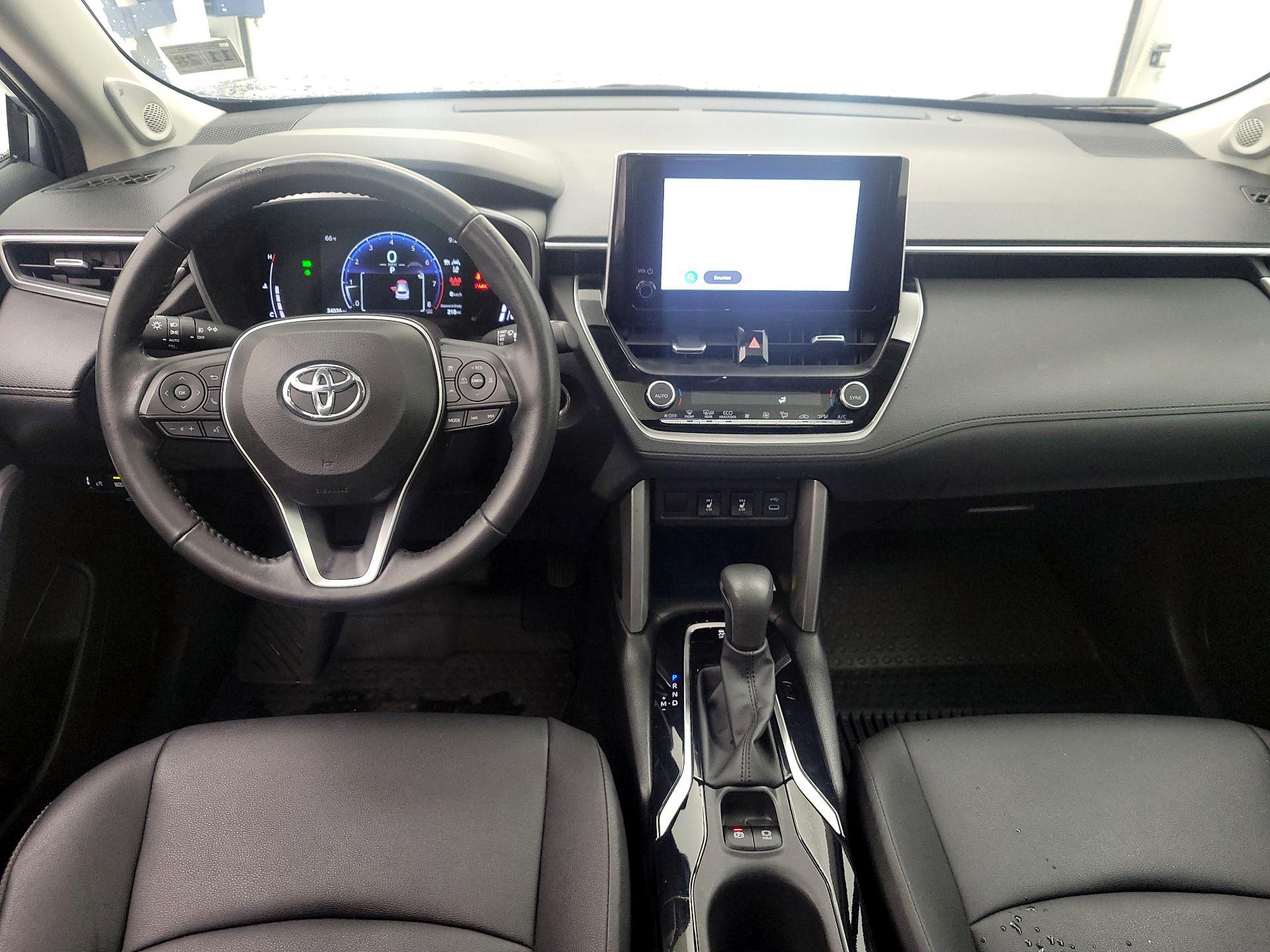 Thumbnail: 2023 Toyota Corolla Cross - 9