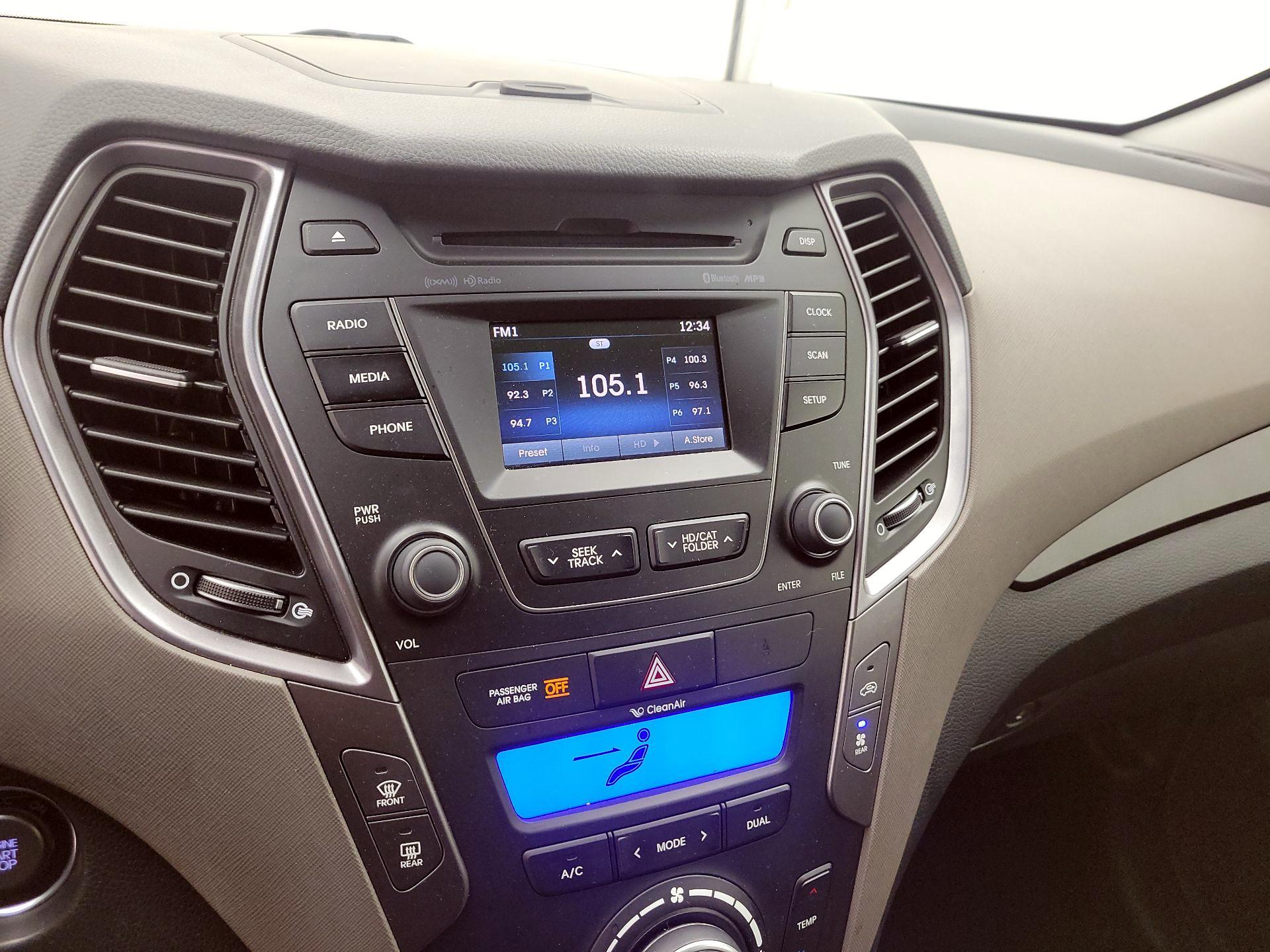 Thumbnail: 2014 Hyundai Santa Fe - 15