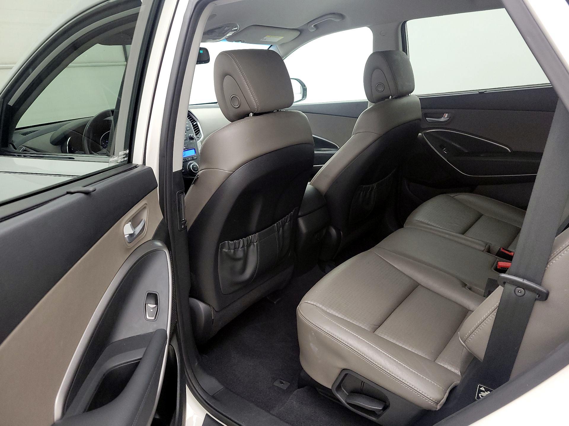 Thumbnail: 2014 Hyundai Santa Fe - 19