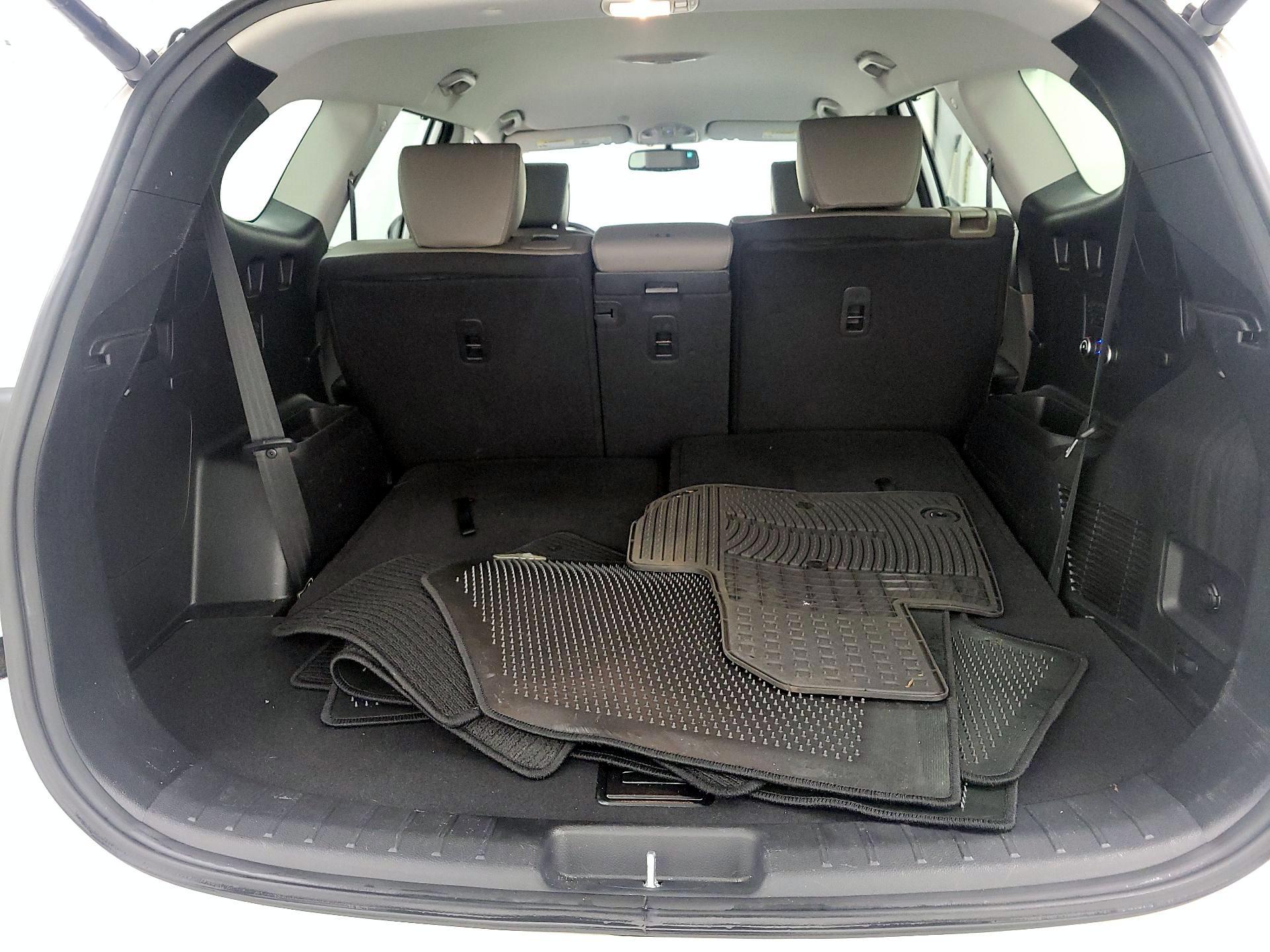 Thumbnail: 2014 Hyundai Santa Fe - 20