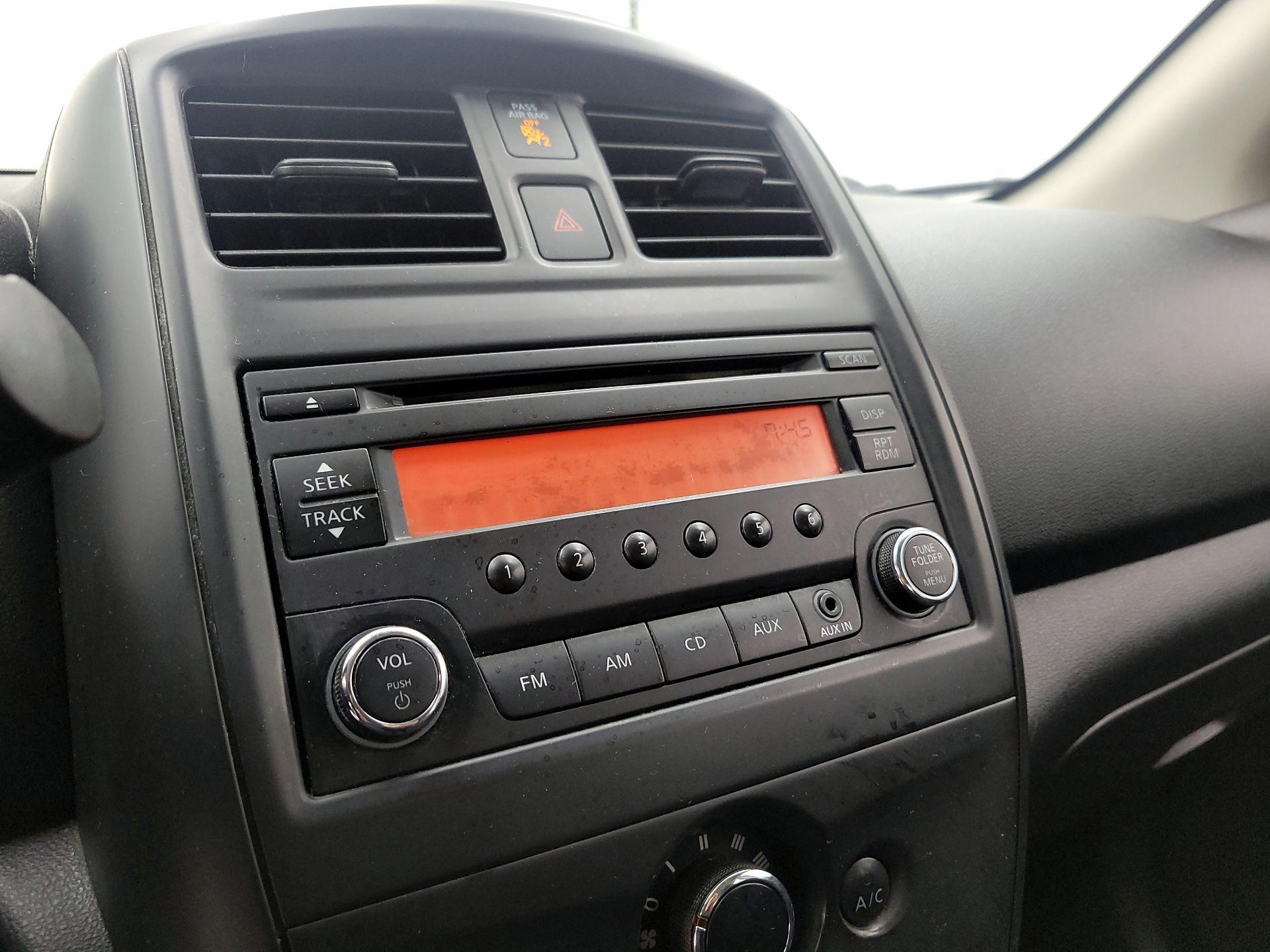 Thumbnail: 2016 Nissan Versa - 13