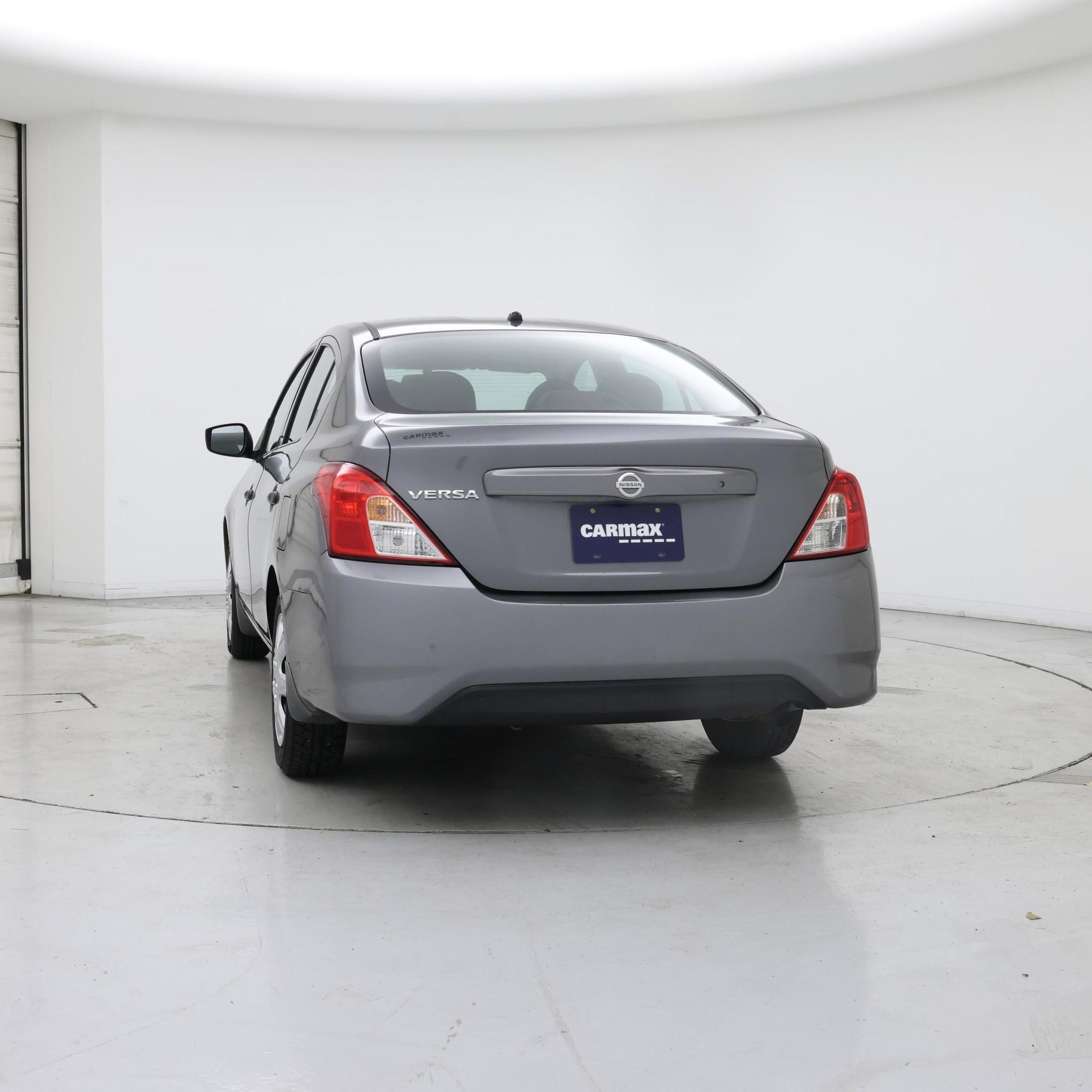 Thumbnail: 2016 Nissan Versa - 6