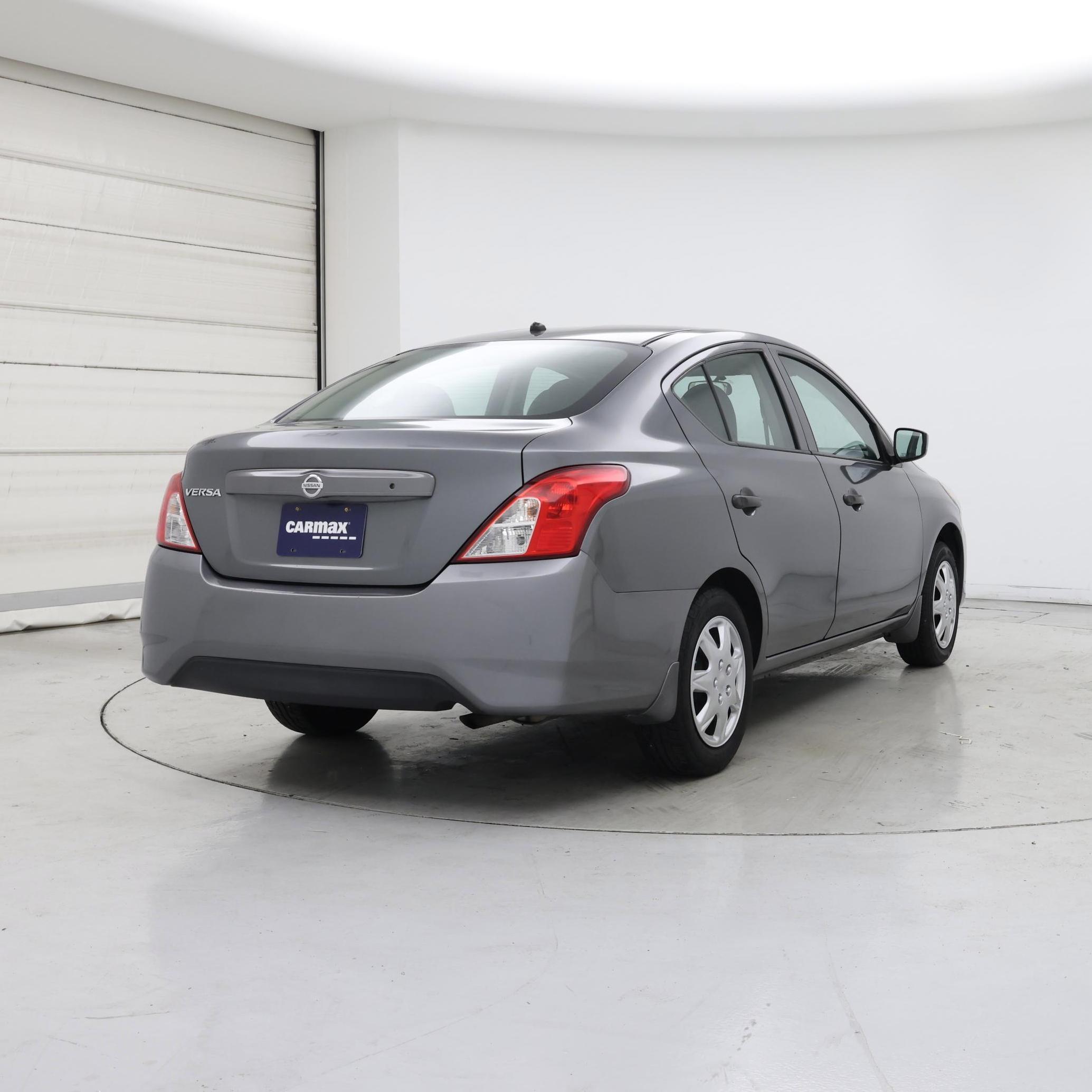 Thumbnail: 2016 Nissan Versa - 8