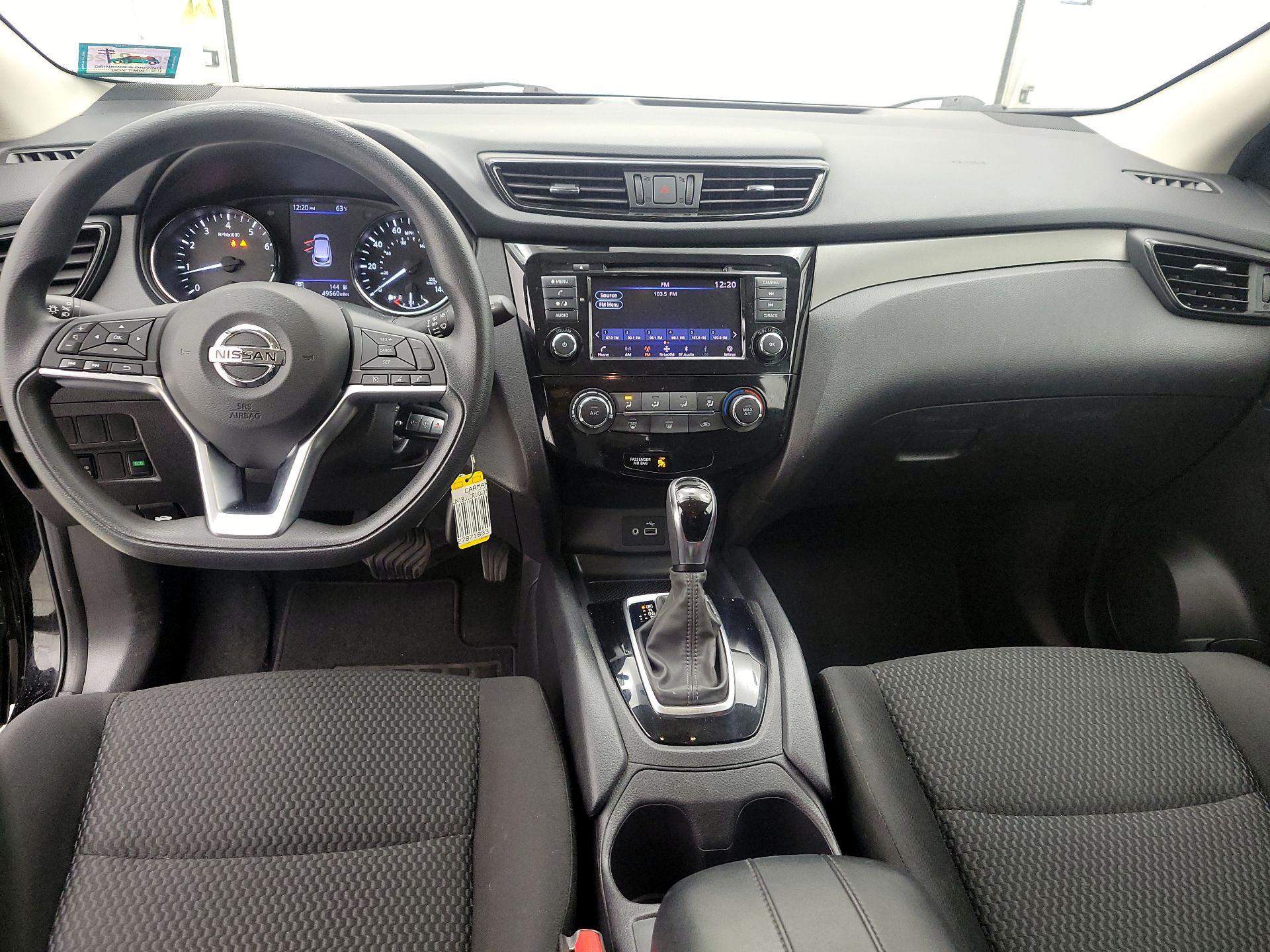 Thumbnail: 2019 Nissan Rogue Sport - 9