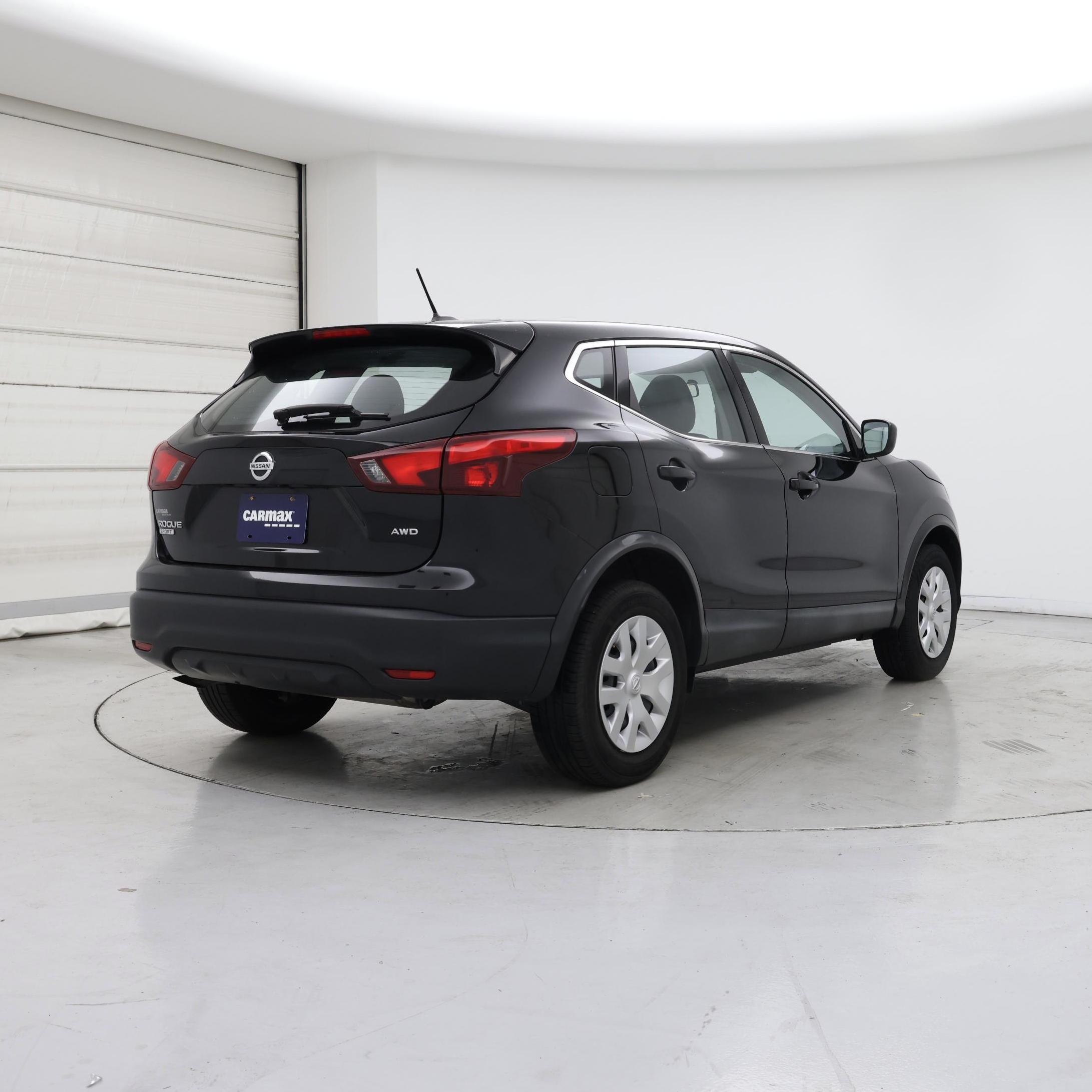 Thumbnail: 2019 Nissan Rogue Sport - 8