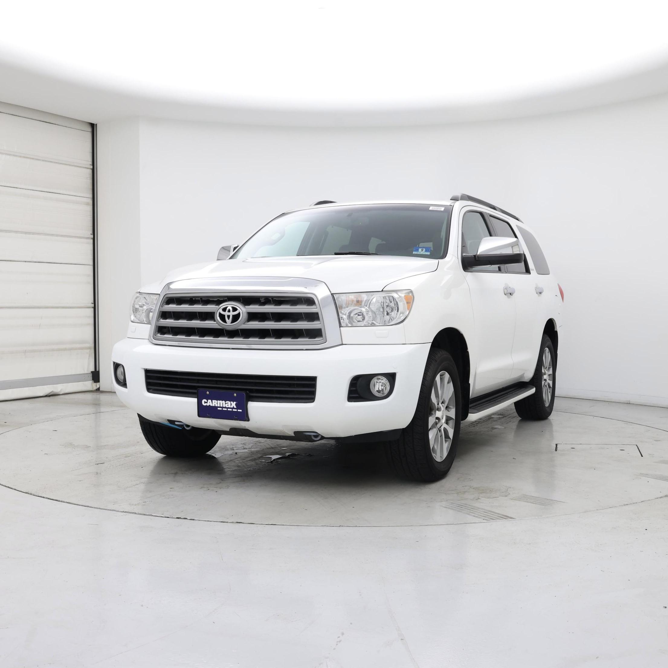 Thumbnail: 2016 Toyota Sequoia - 4