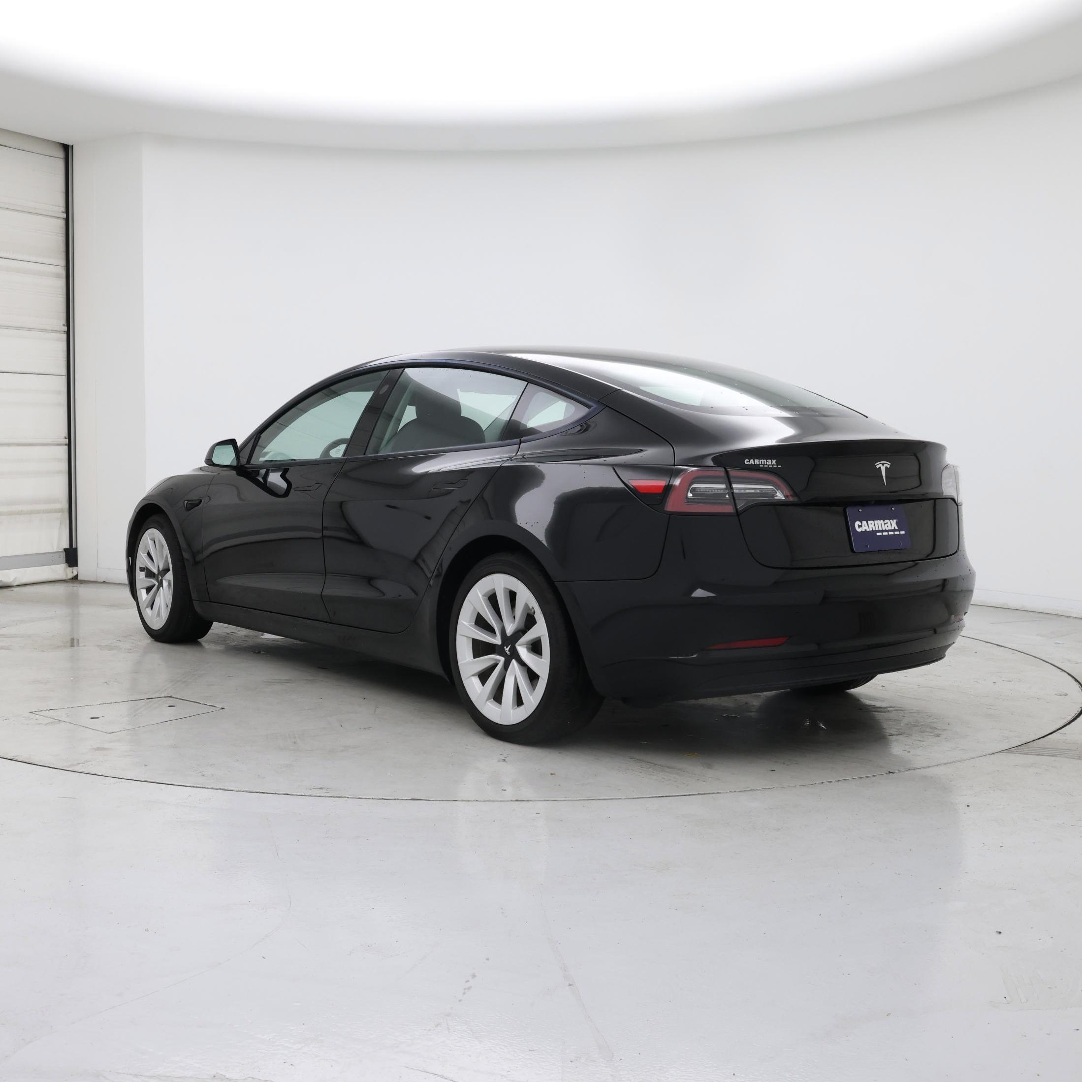Thumbnail: 2022 Tesla Model 3 - 2