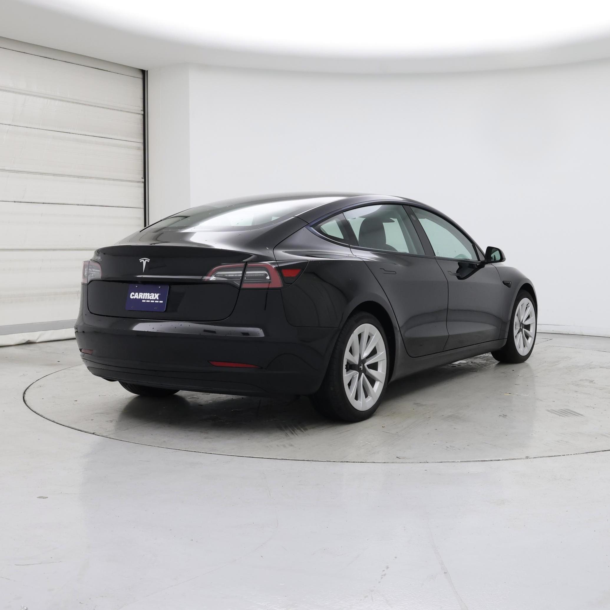 Thumbnail: 2022 Tesla Model 3 - 8