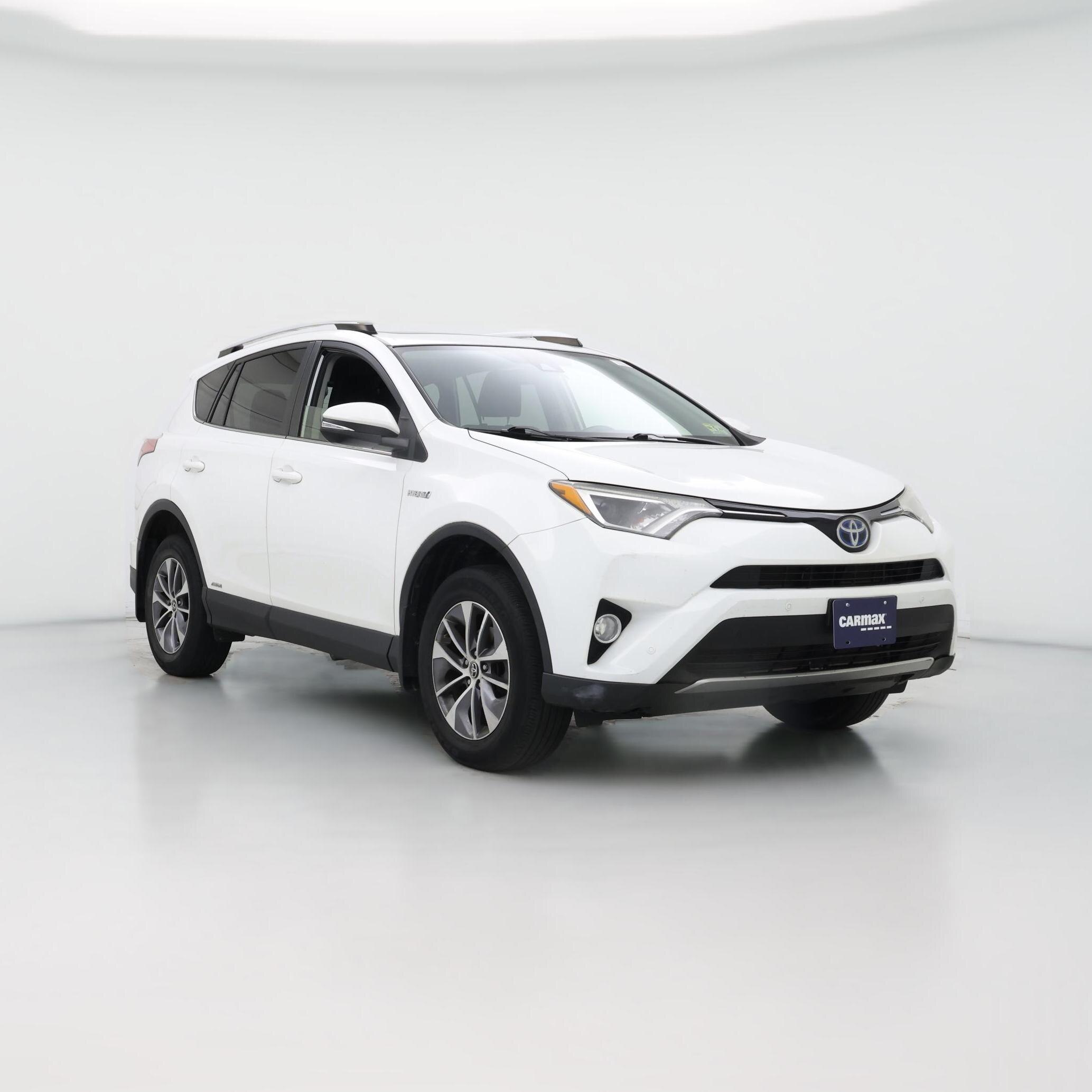 Thumbnail: 2016 Toyota RAV4 - 1