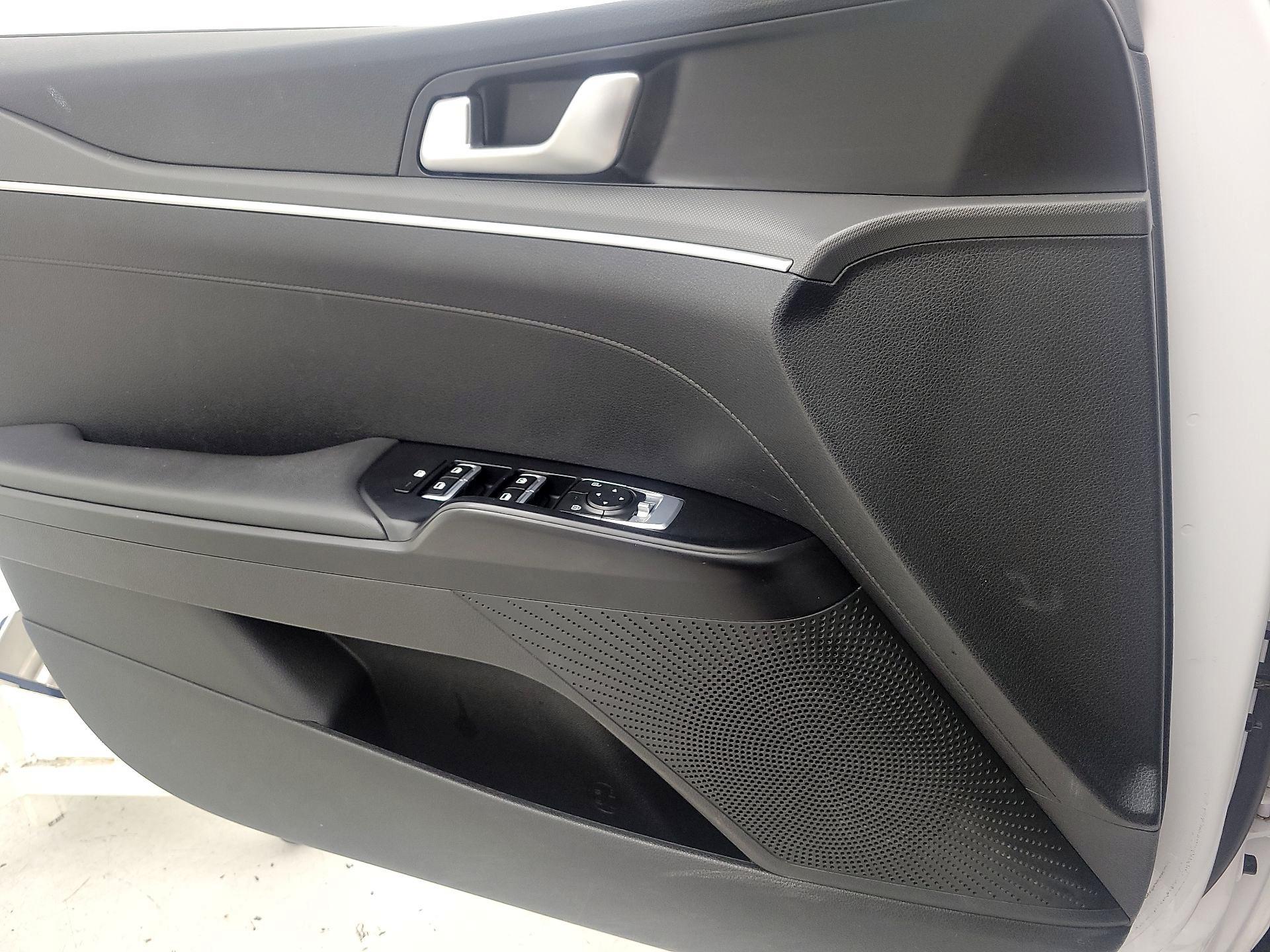 Thumbnail: 2021 Kia K5 - 12