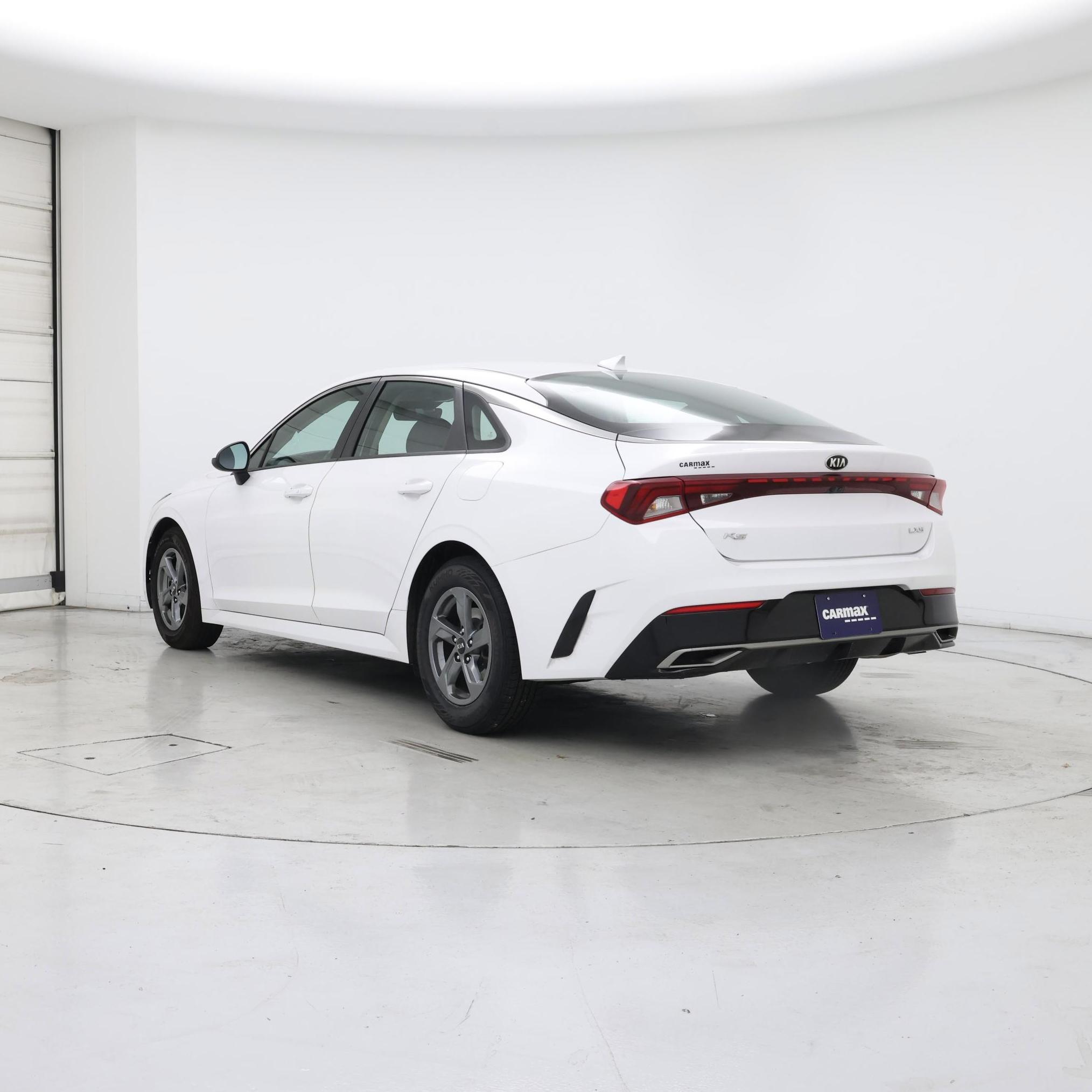 Thumbnail: 2021 Kia K5 - 2