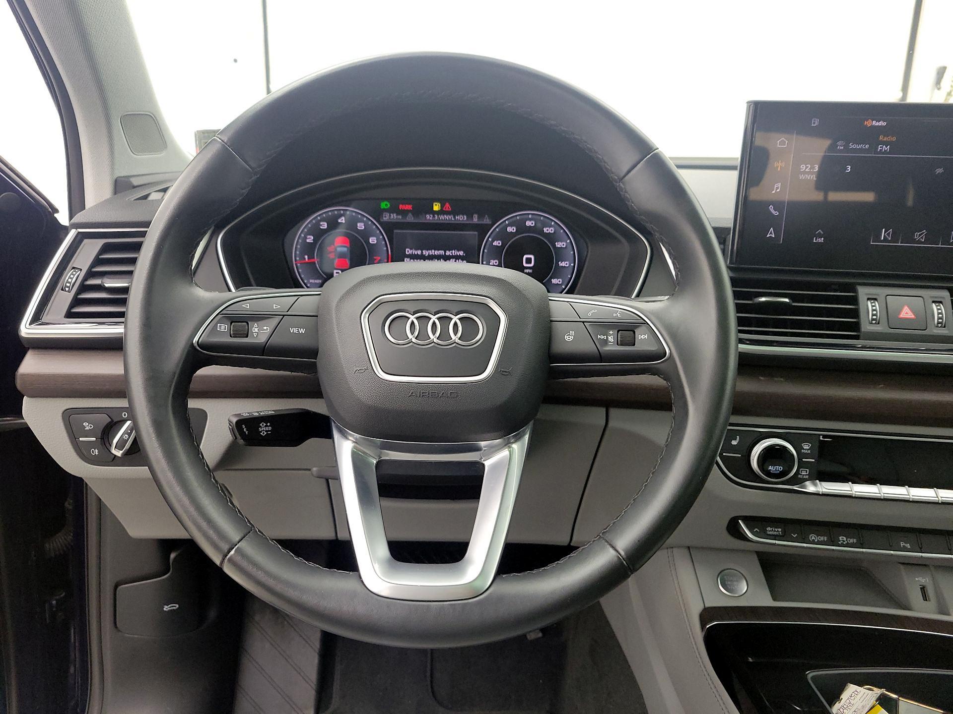 Thumbnail: 2022 Audi Q5 - 13