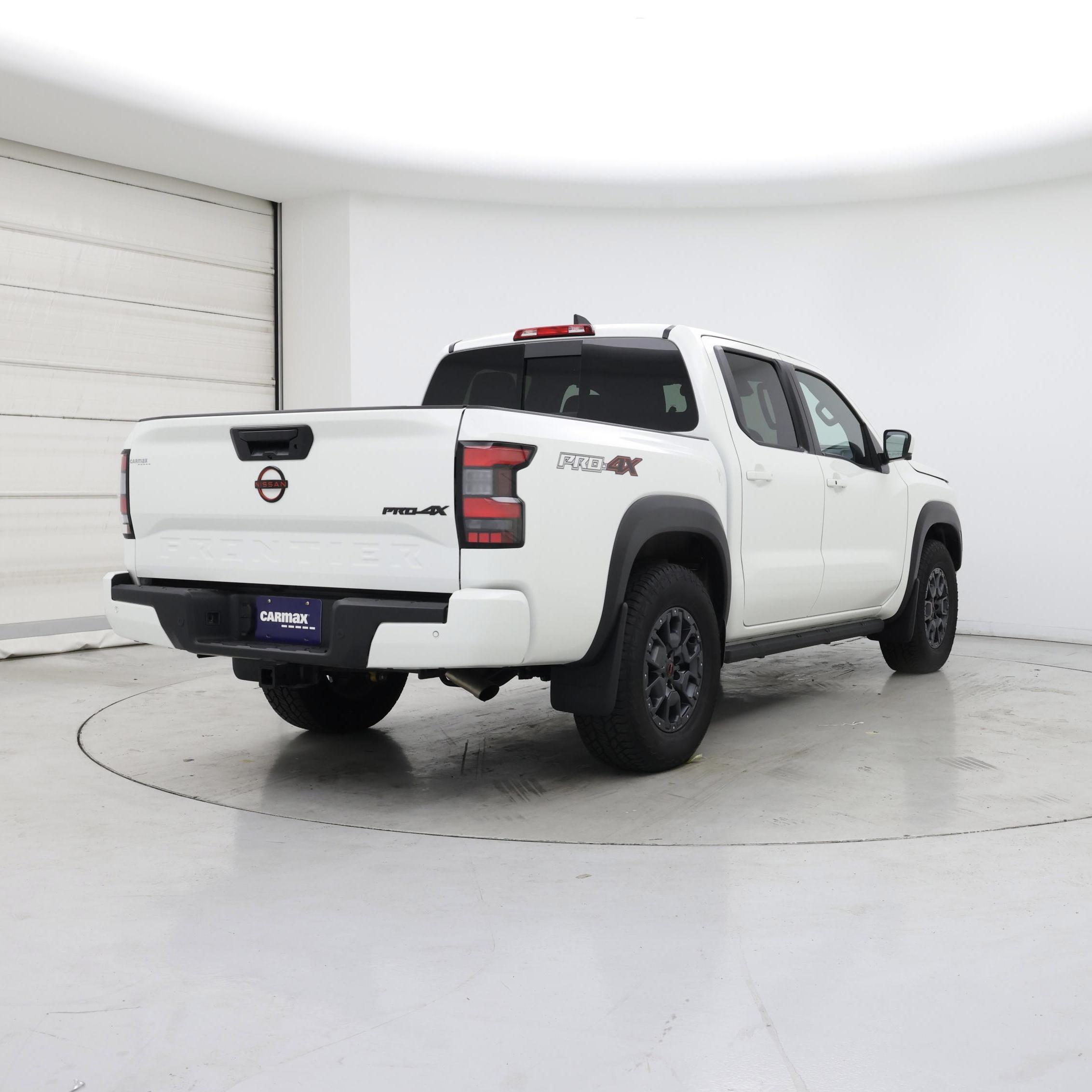 Thumbnail: 2024 Nissan Frontier - 8