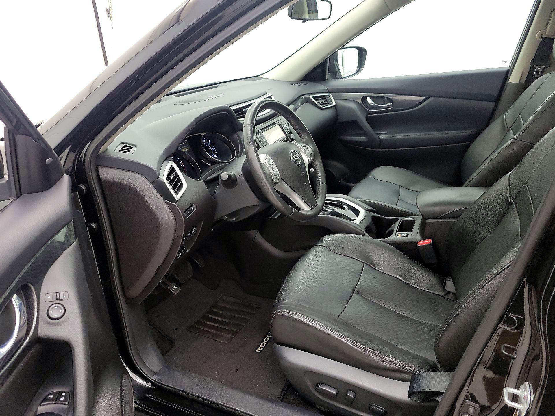 Thumbnail: 2016 Nissan Rogue - 11