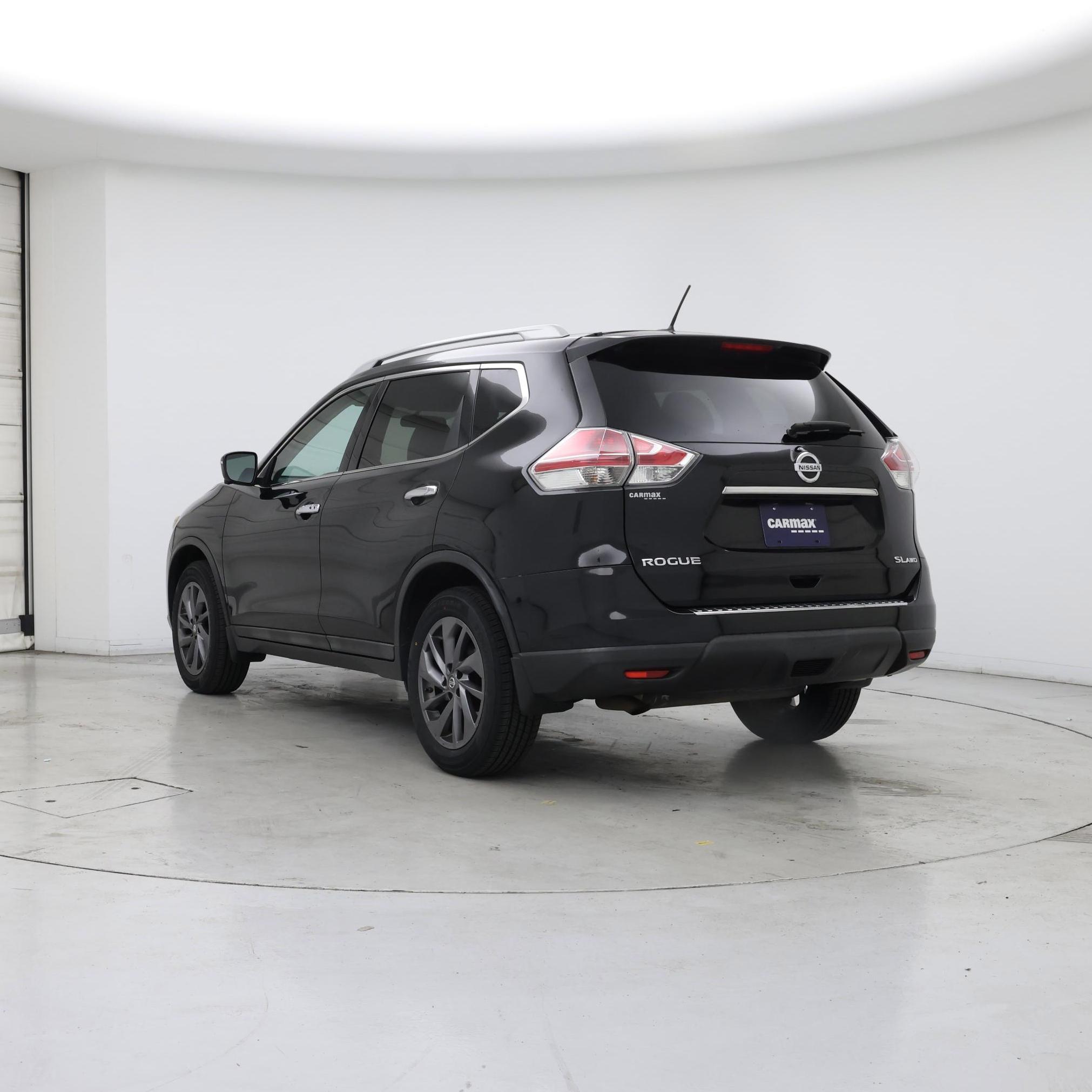 Thumbnail: 2016 Nissan Rogue - 2