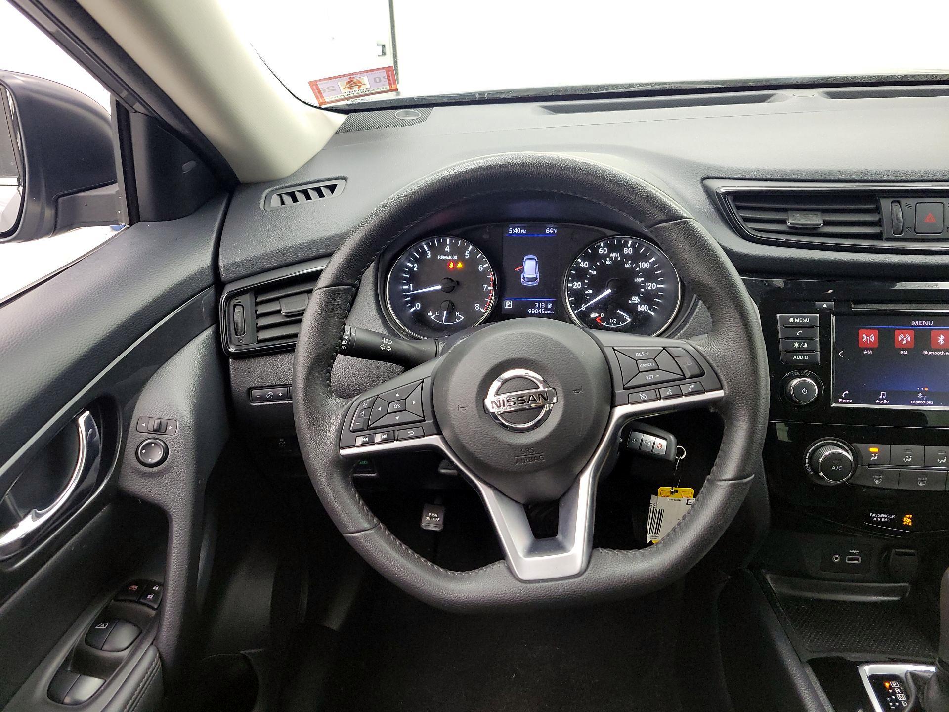 Thumbnail: 2019 Nissan Rogue - 10