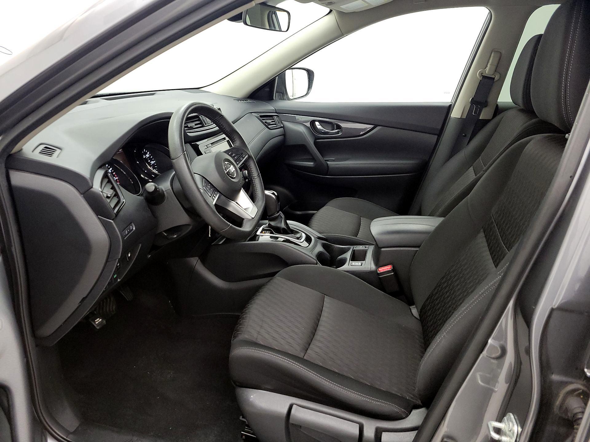 Thumbnail: 2019 Nissan Rogue - 11