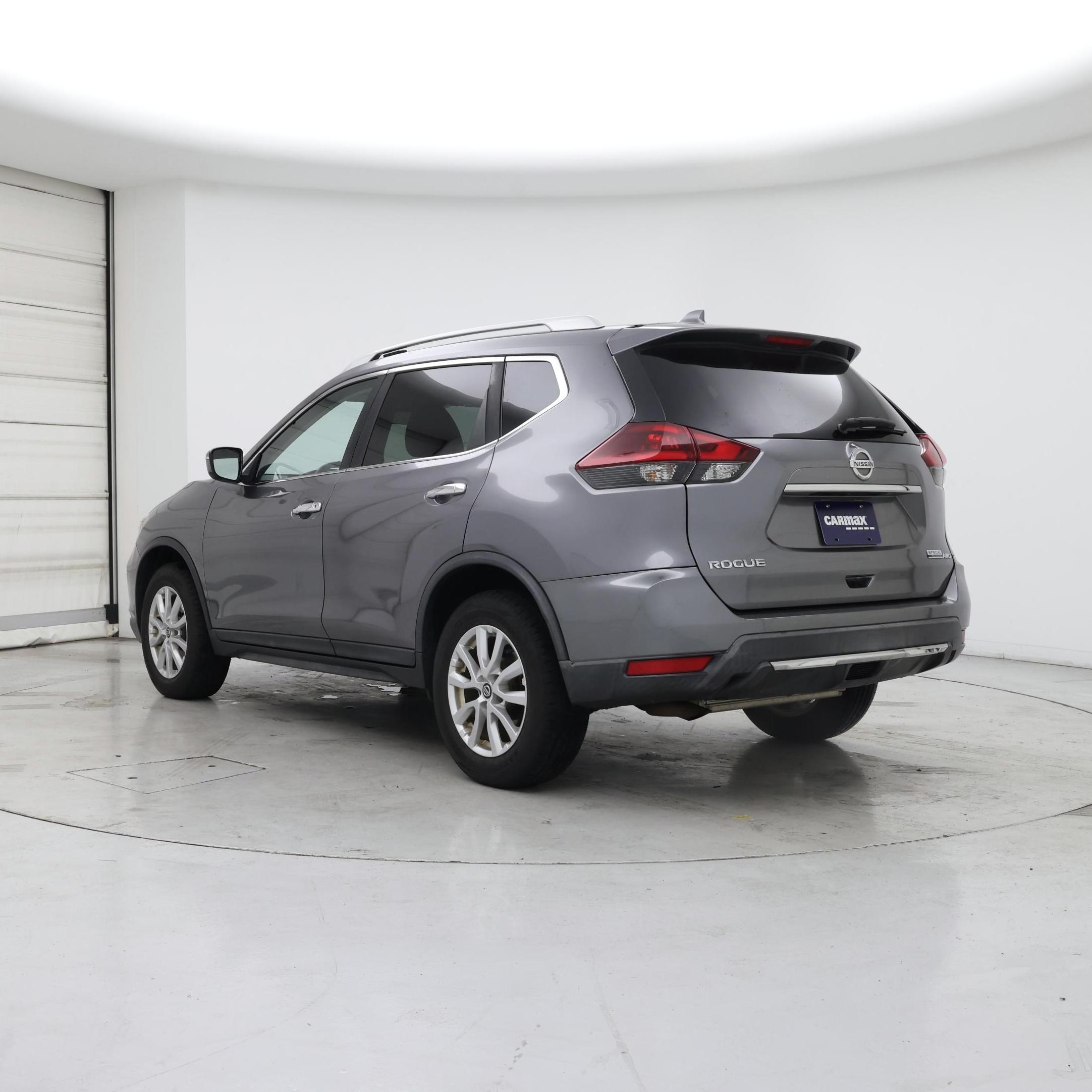Thumbnail: 2019 Nissan Rogue - 2