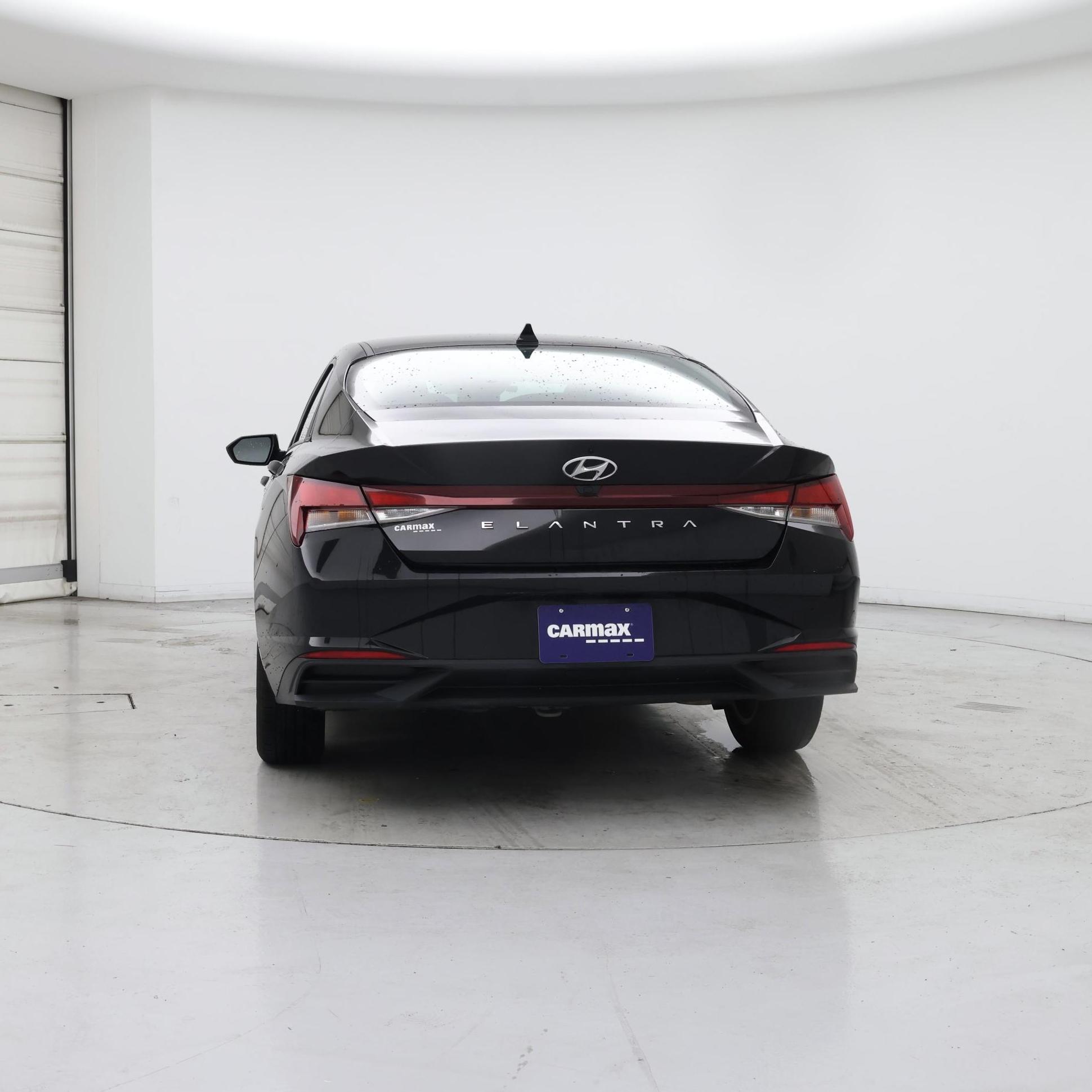 Thumbnail: 2022 Hyundai Elantra - 6