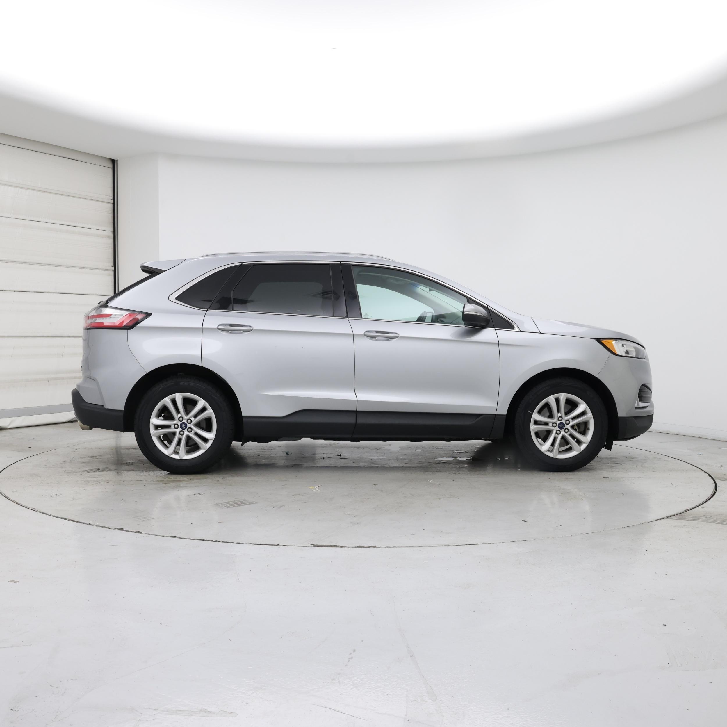 Thumbnail: 2020 Ford Edge - 7