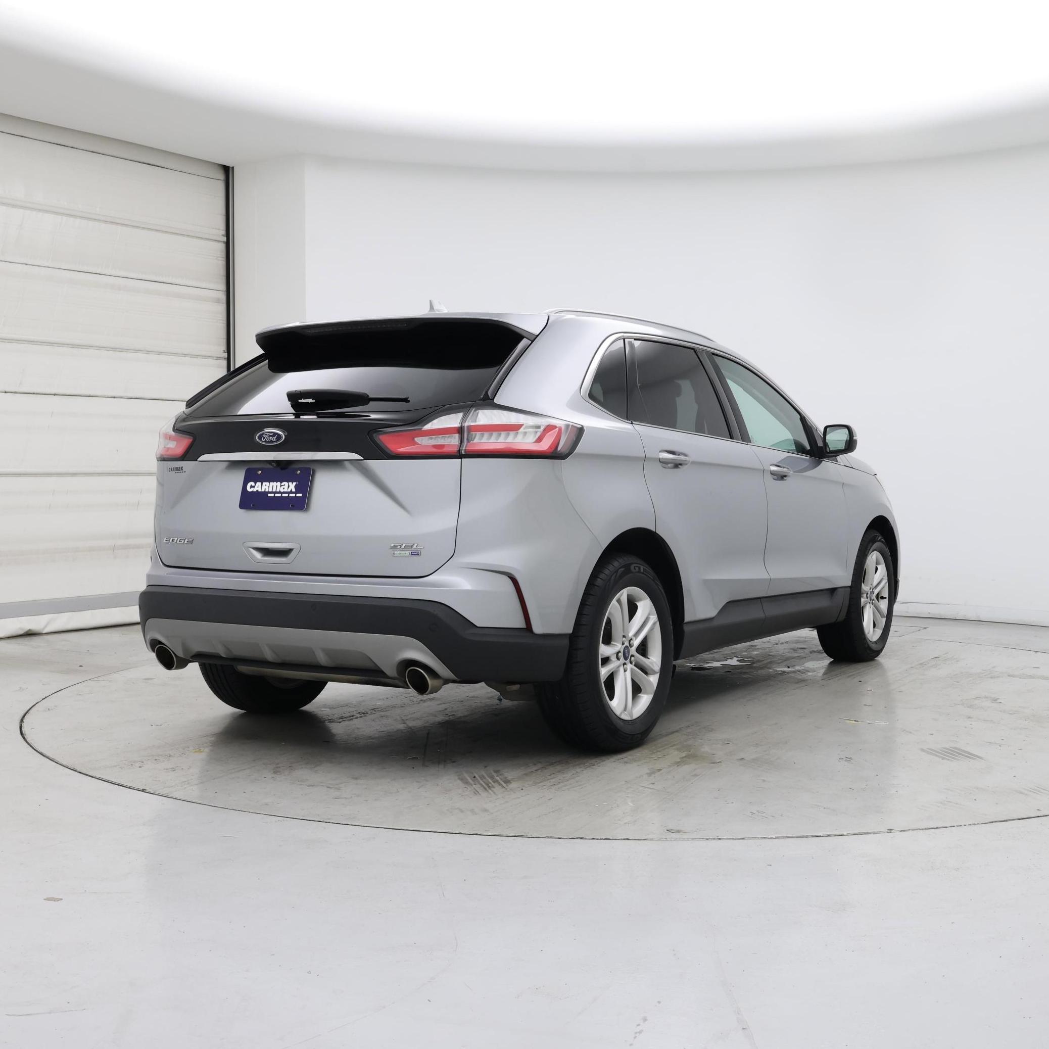 Thumbnail: 2020 Ford Edge - 8