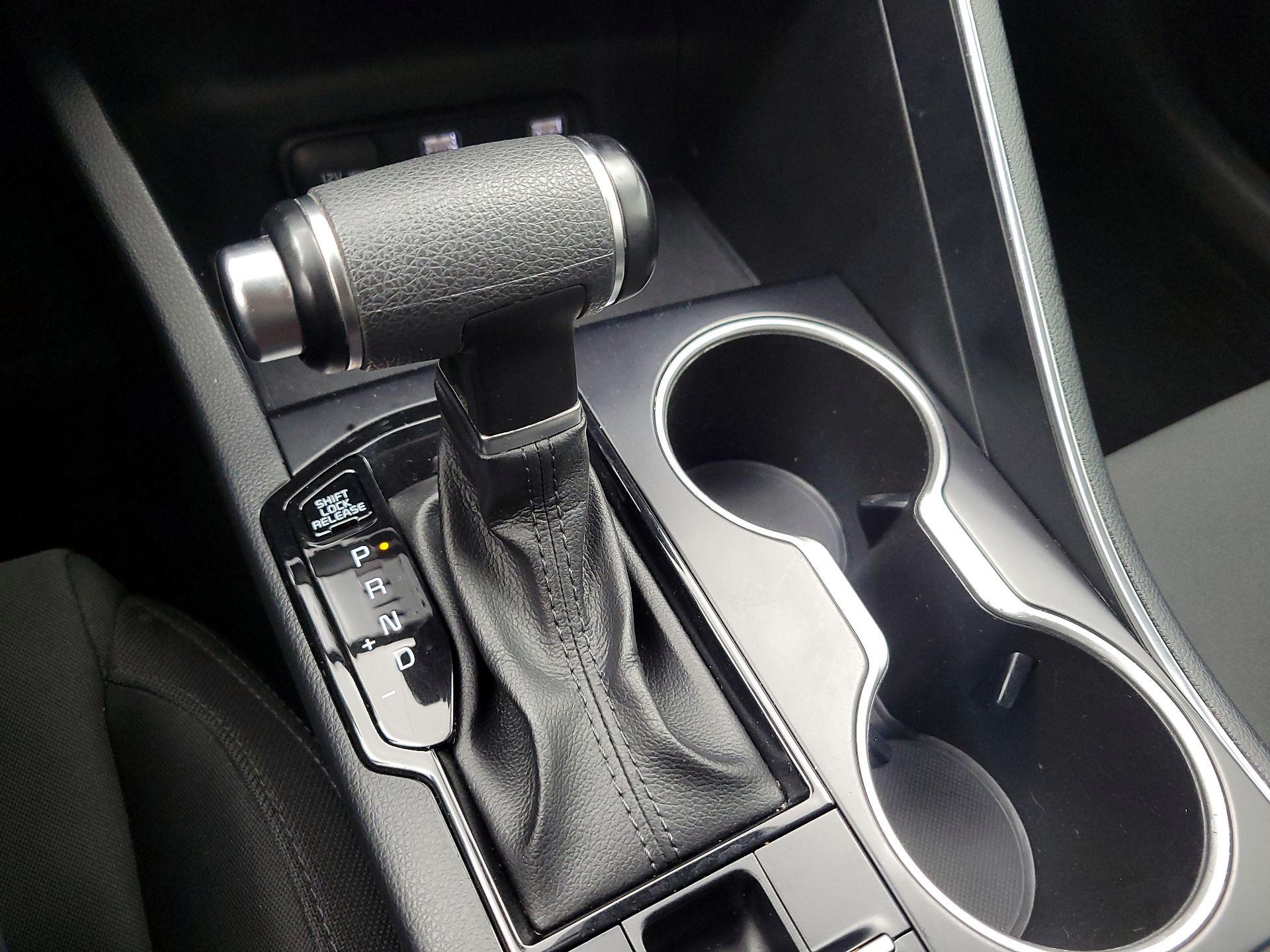 Thumbnail: 2021 Kia K5 - 17