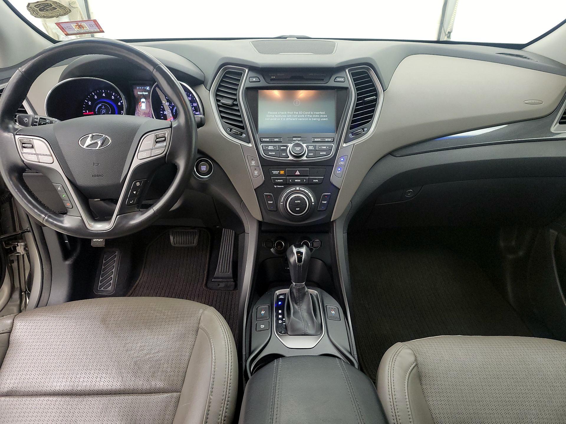 Thumbnail: 2015 Hyundai Santa Fe - 9