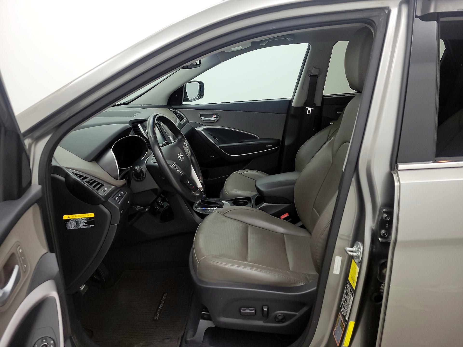 Thumbnail: 2015 Hyundai Santa Fe - 11