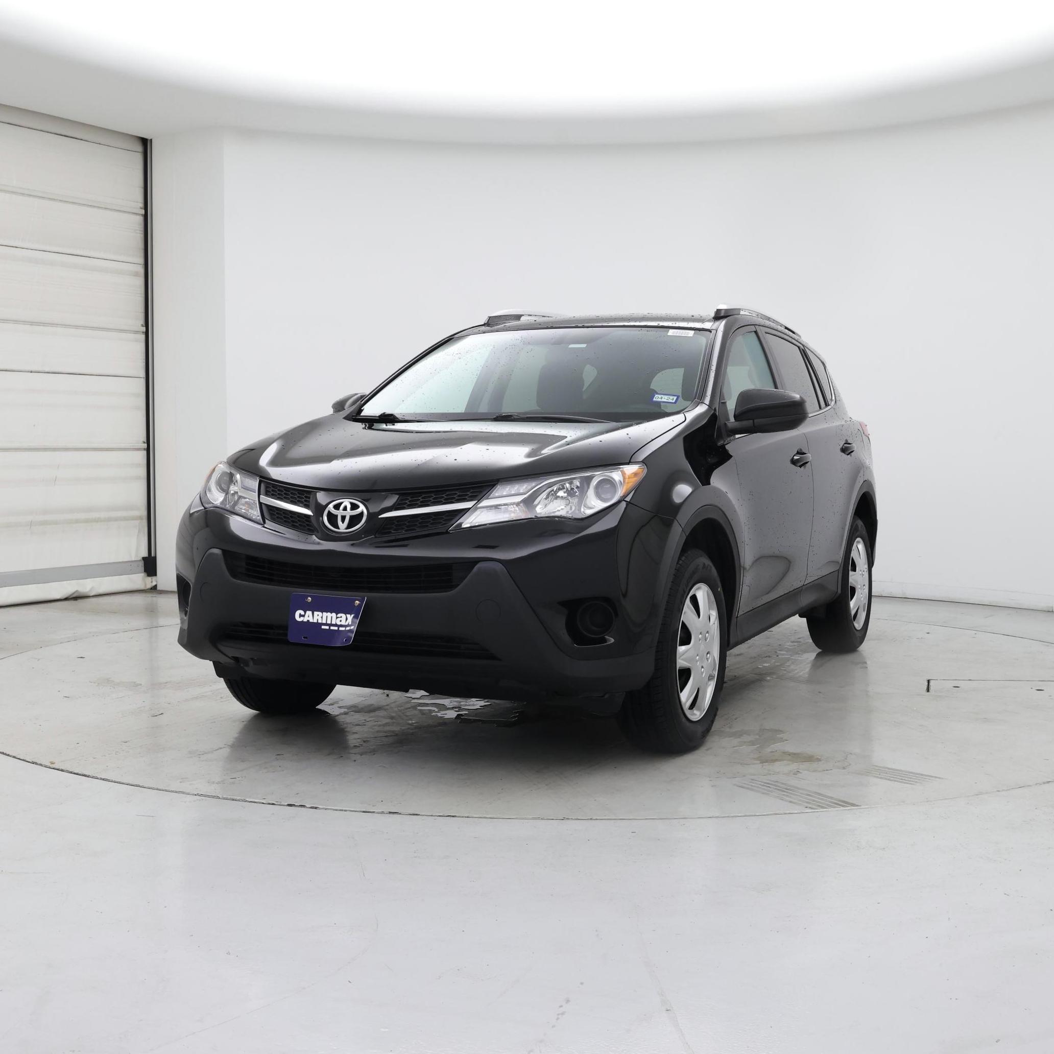 Thumbnail: 2015 Toyota RAV4 - 4