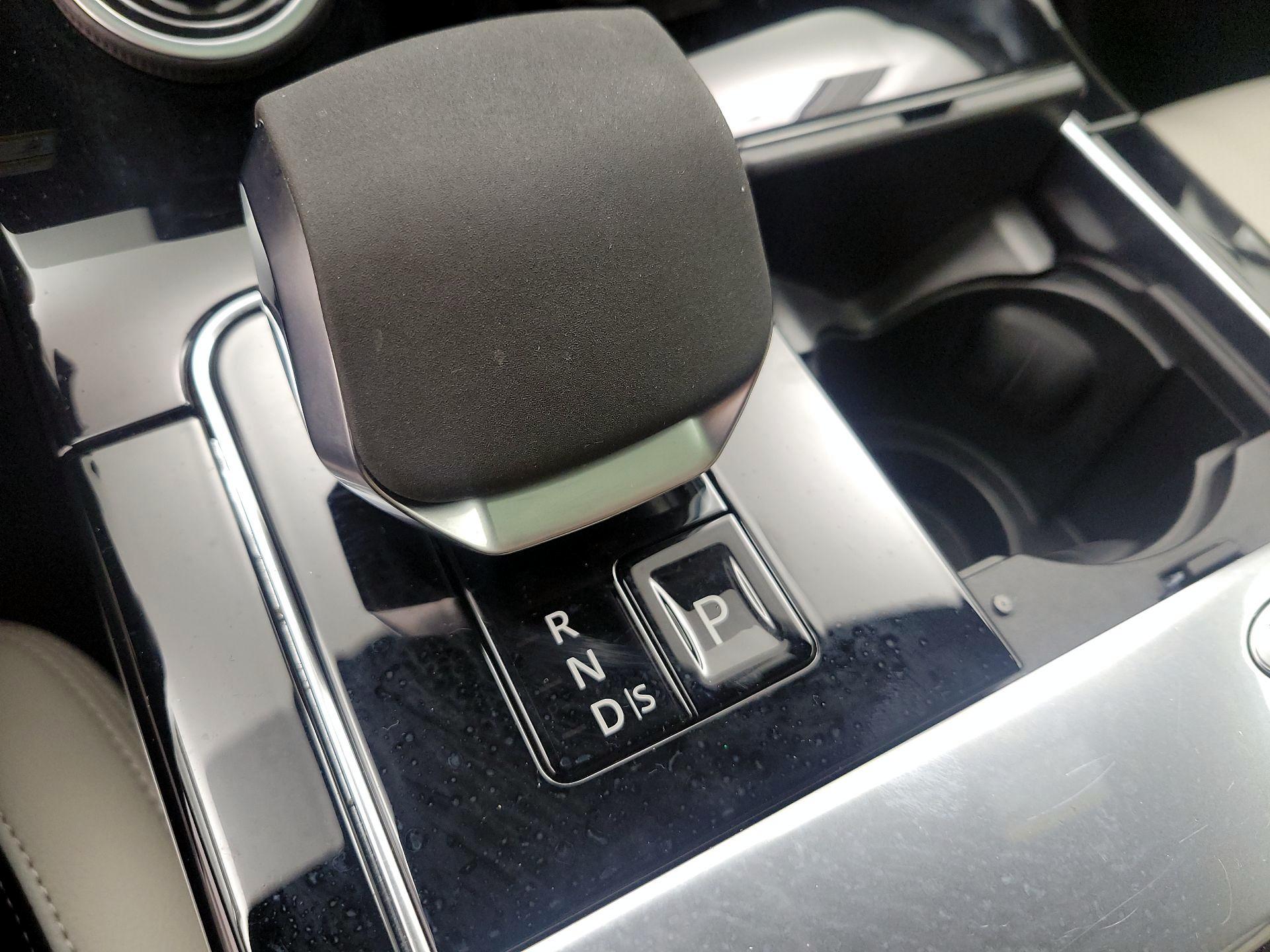 Thumbnail: 2023 Land Rover Range Rover Velar - 18