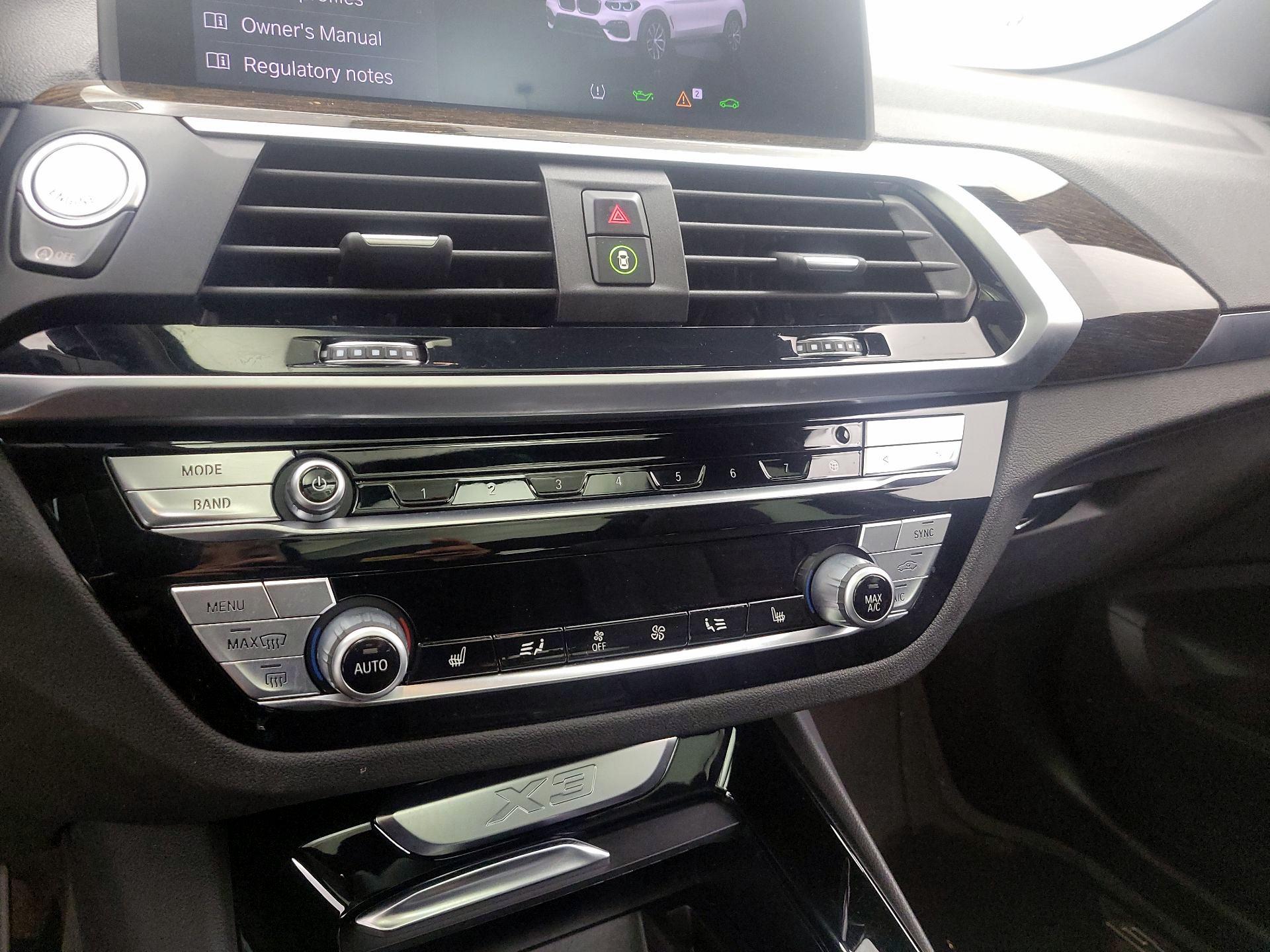 Thumbnail: 2021 BMW X3 - 16